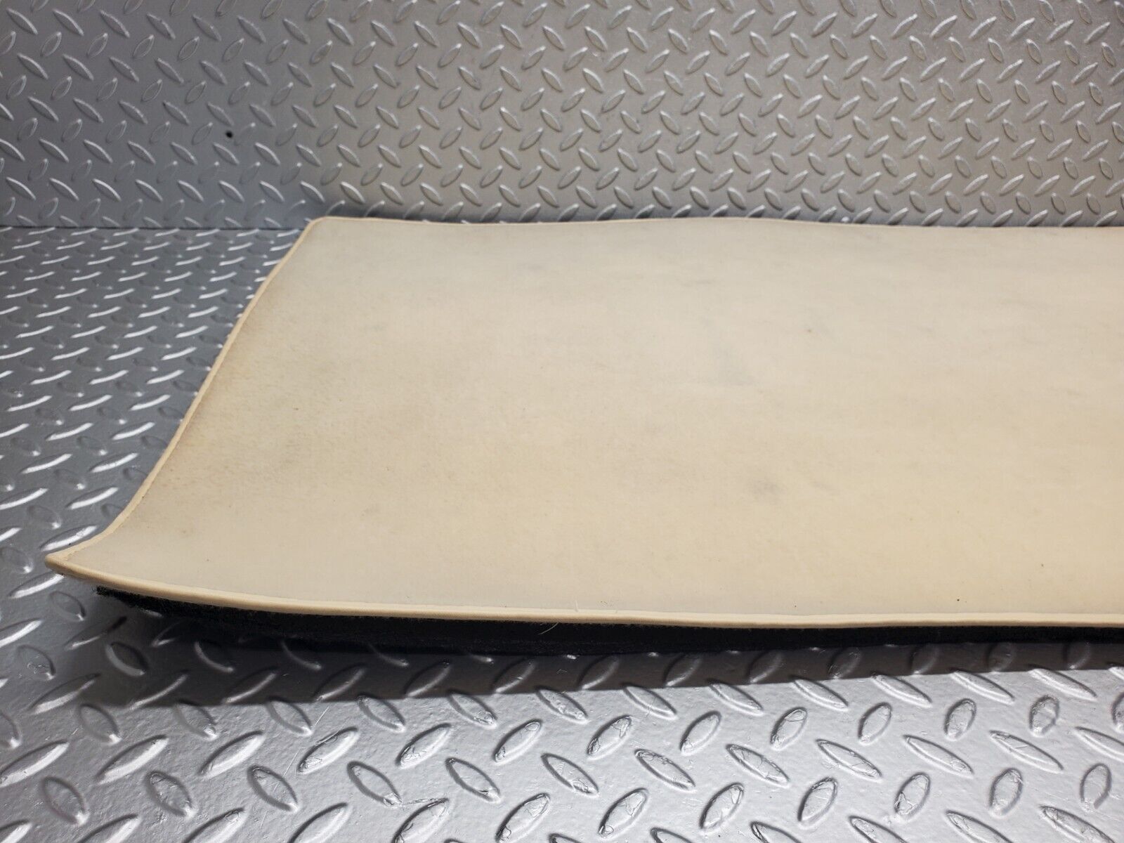 46865 Mercedes-Benz R129 320SL Coupe Trunk Boot Floor Carpet Beige 1296800242