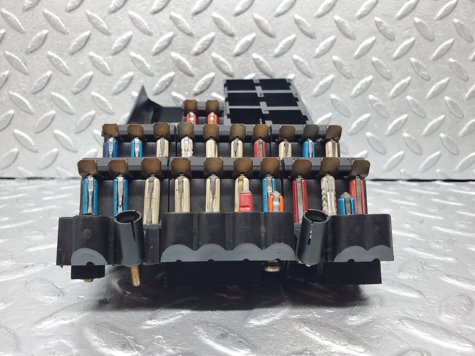 45836 Mercedes-Benz W126 420SE Fuse Box 1265454140 1265407206