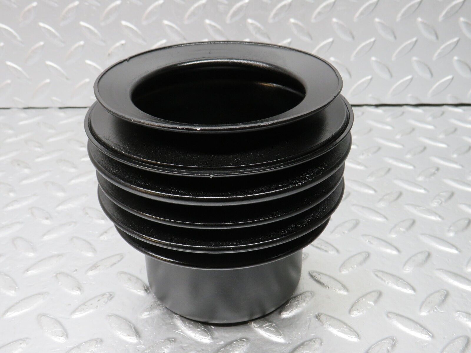 33075 Mercedes-Benz C107 R107 350 V8 Crankshaft Pulley