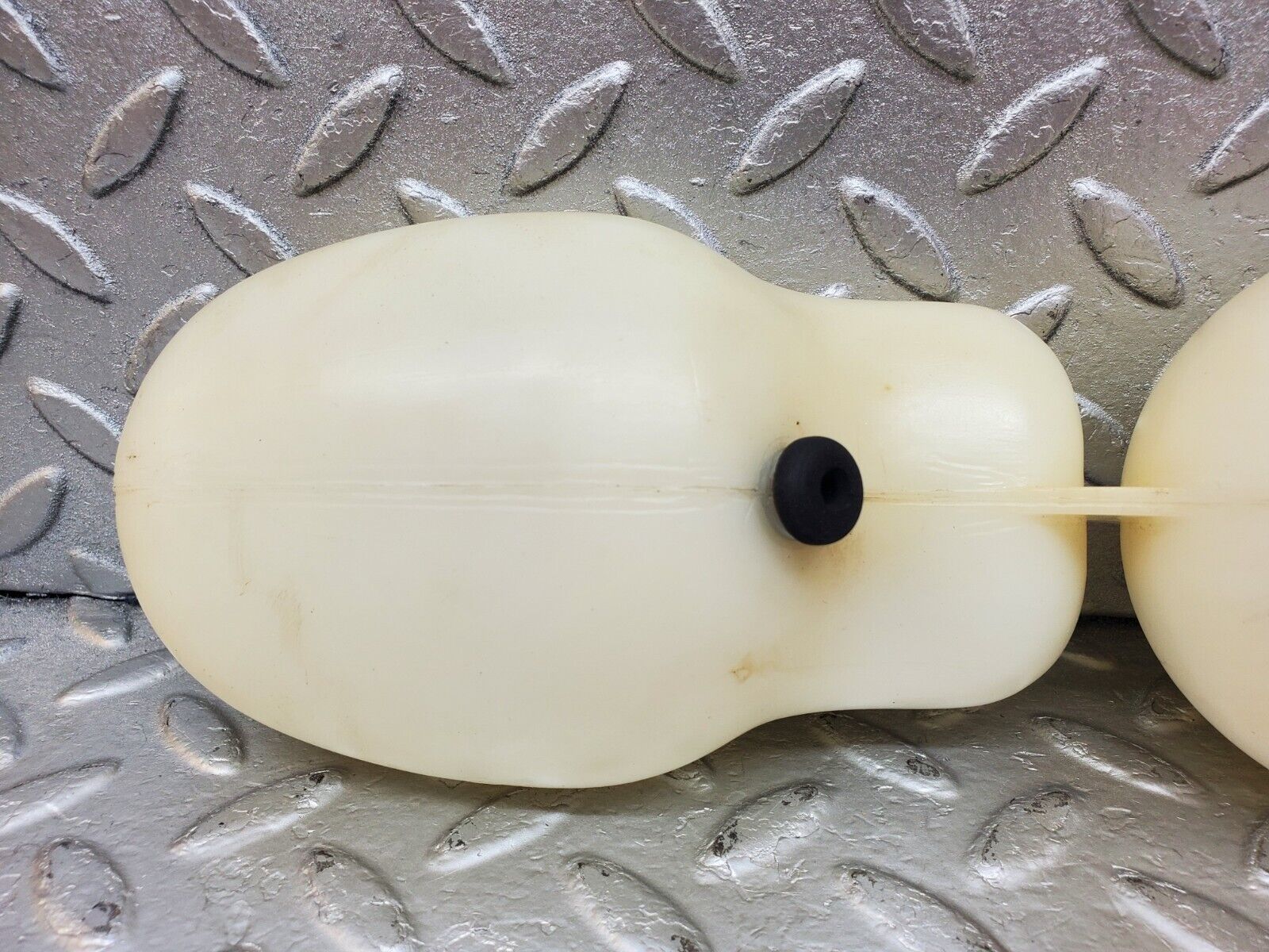 44915 Mercedes-Benz R129 300SL Coupe Vacuum Reservoir