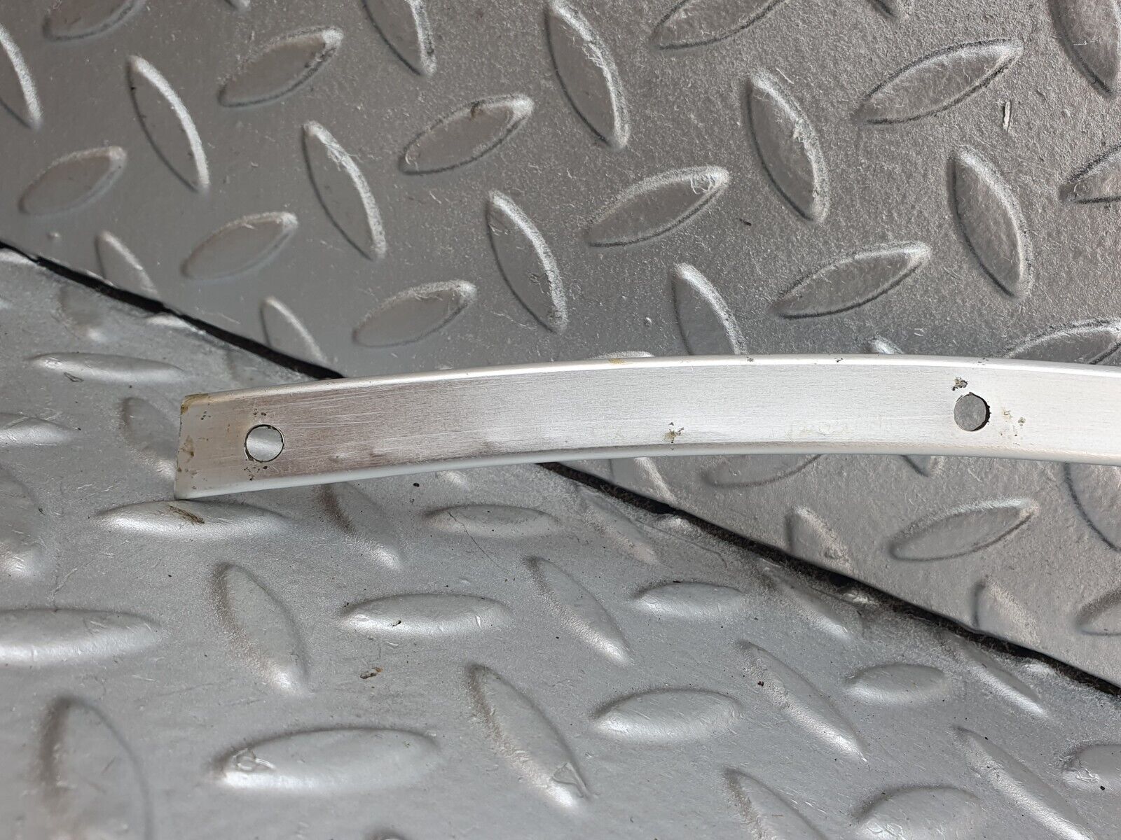 43048 Mercedes-Benz R107 Hardtop Interior Roof Chrome