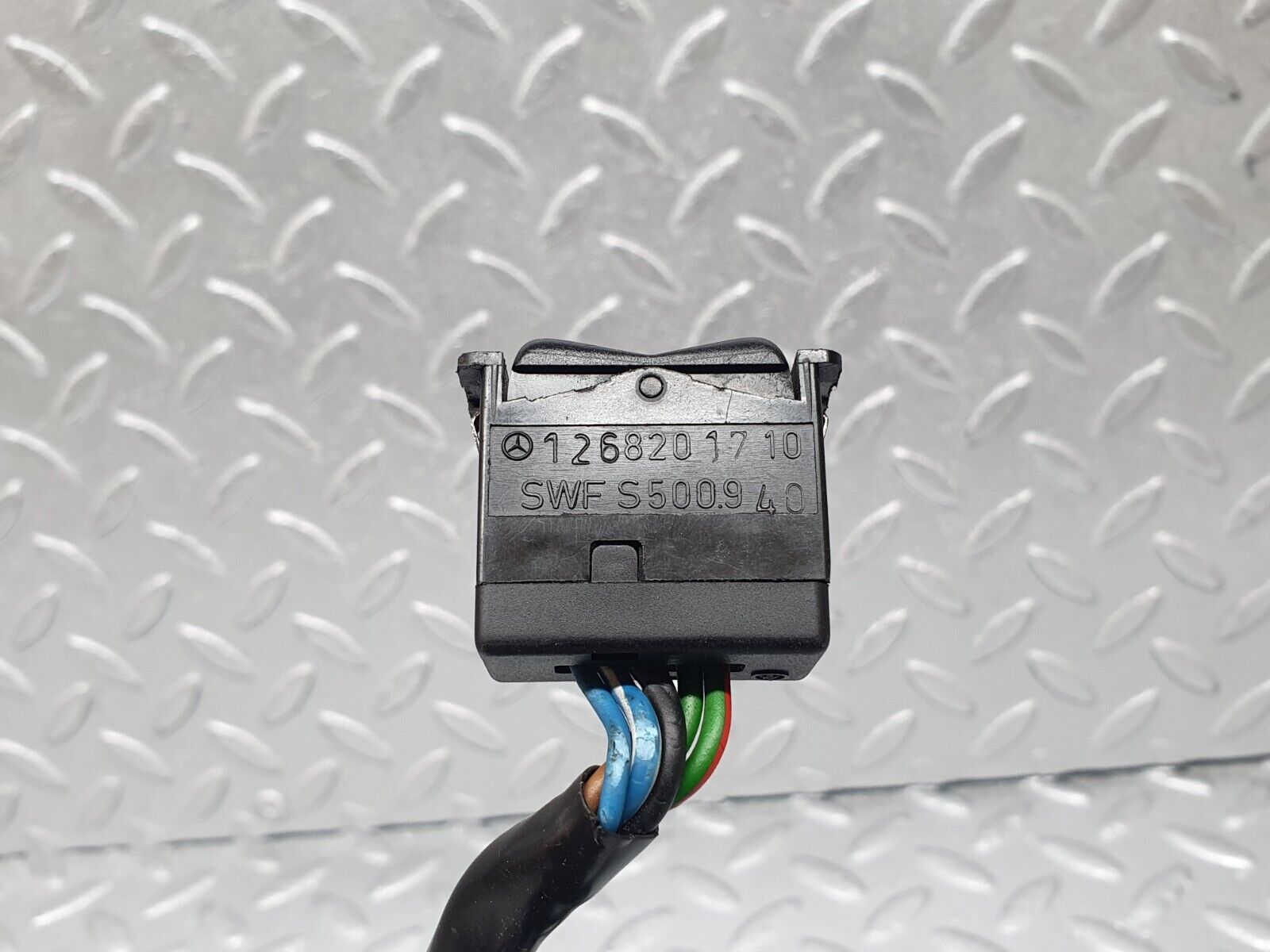 43583 Mercedes-Benz C126 380SEC Coupe Rear Electric Window Switch 1268201710