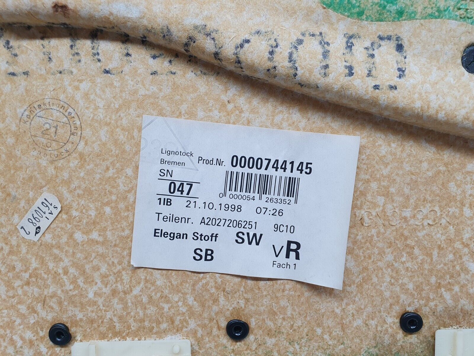 41771 Mercedes-Benz W202 C200 Front Right Door Card 2027601261