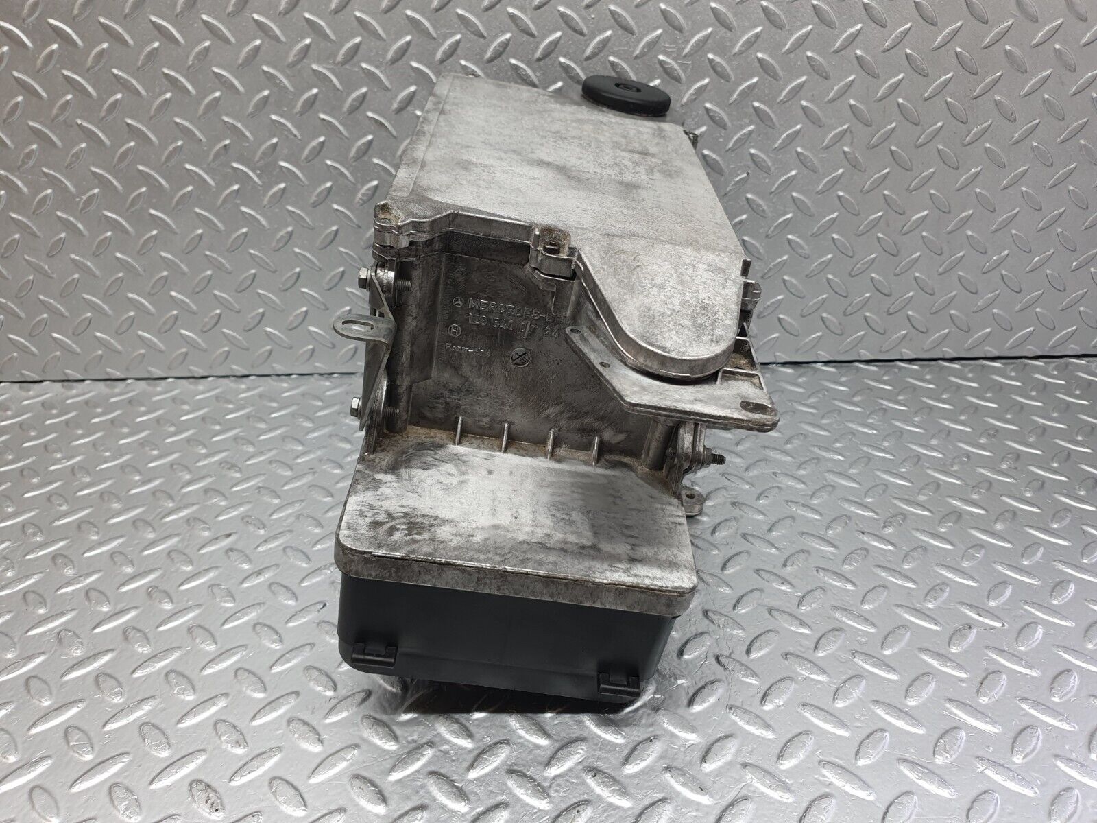 42594 Mercedes-Benz R129 320SL Coupe ECU Control Unit Housing 1295400667 1295400482 1295400724