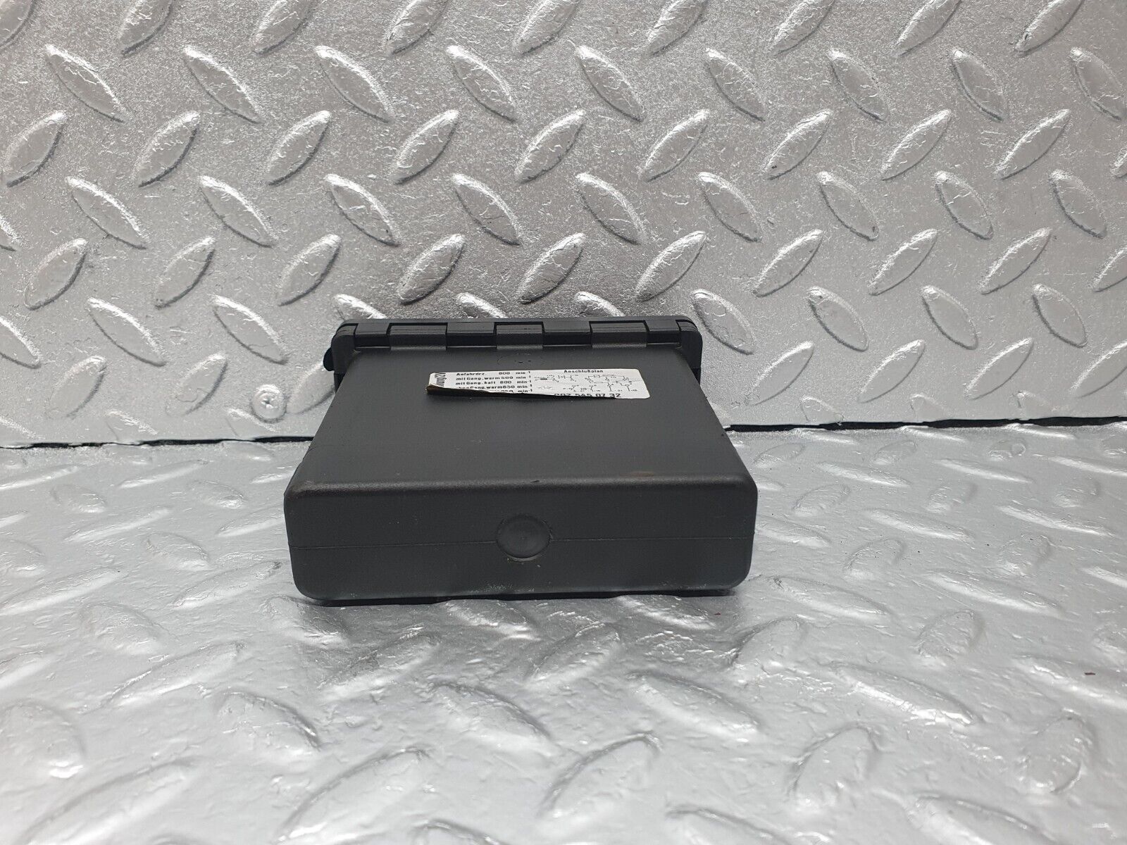 43519 Mercedes-Benz C126 300SEC Coupe Idle Control Module Unit 0025450732