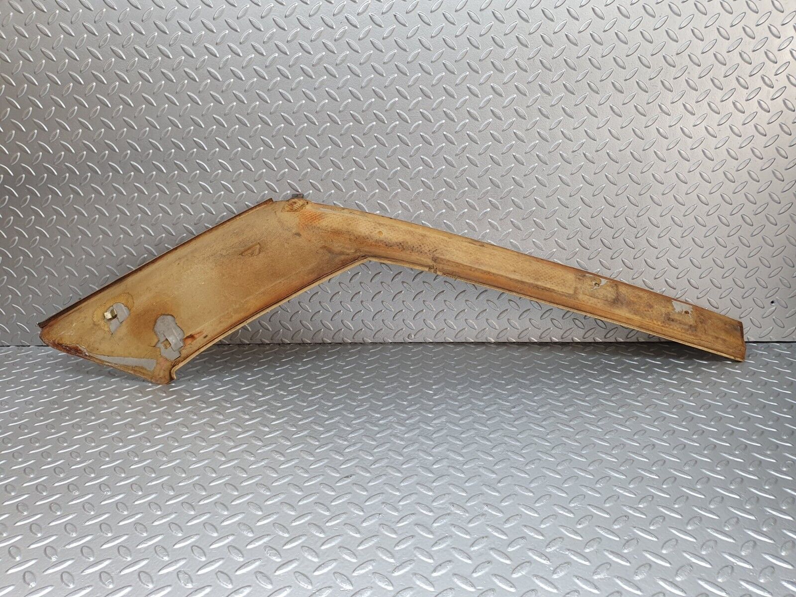 43049 Mercedes-Benz R107 Hardtop C Pillar Cover Right Side