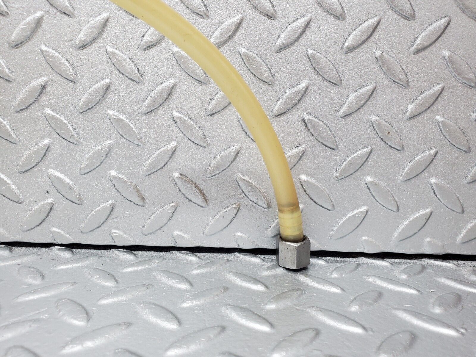 45453 Mercedes-Benz 280E M110.988 Brake Servo Vacuum Pipe