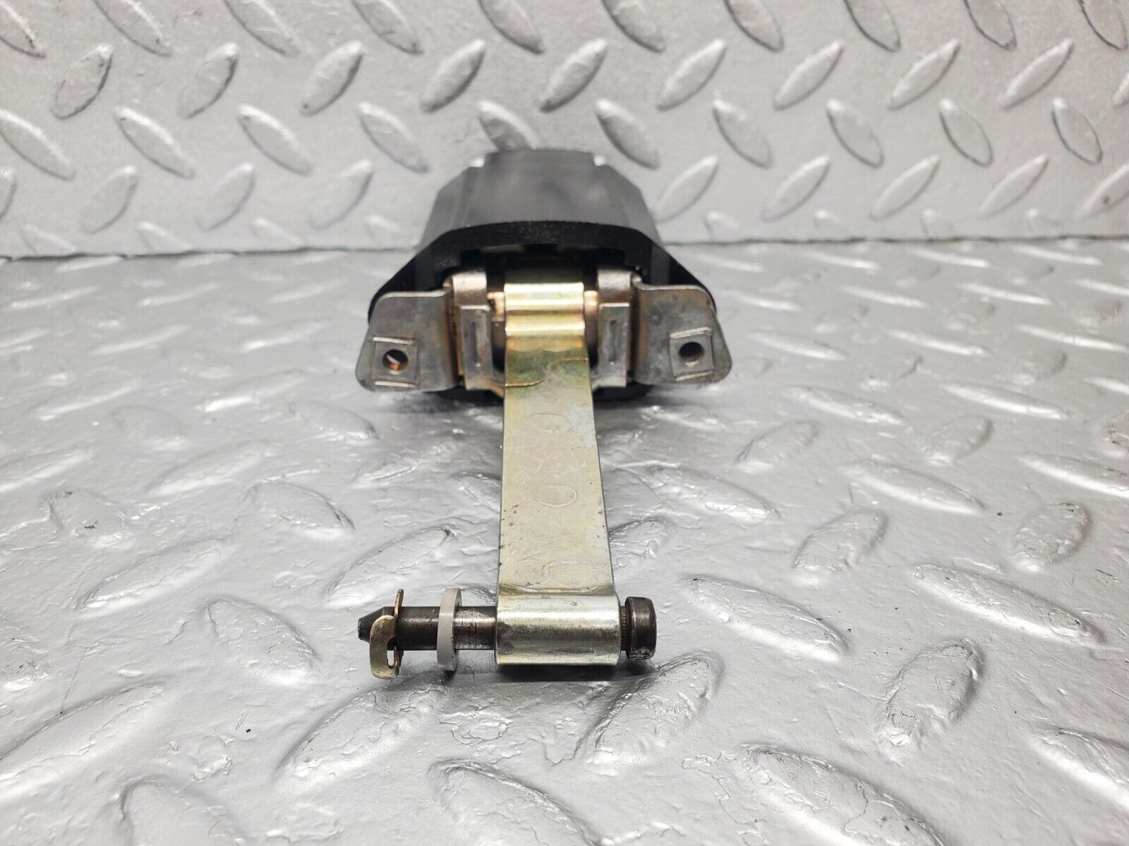 46139 Mercedes-Benz W124 Rear Right Door Safety Check Strap