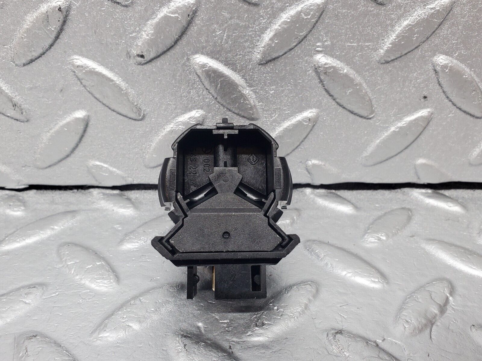 45541 Mercedes-Benz W126 420SE Kick Down Switch 0025452214