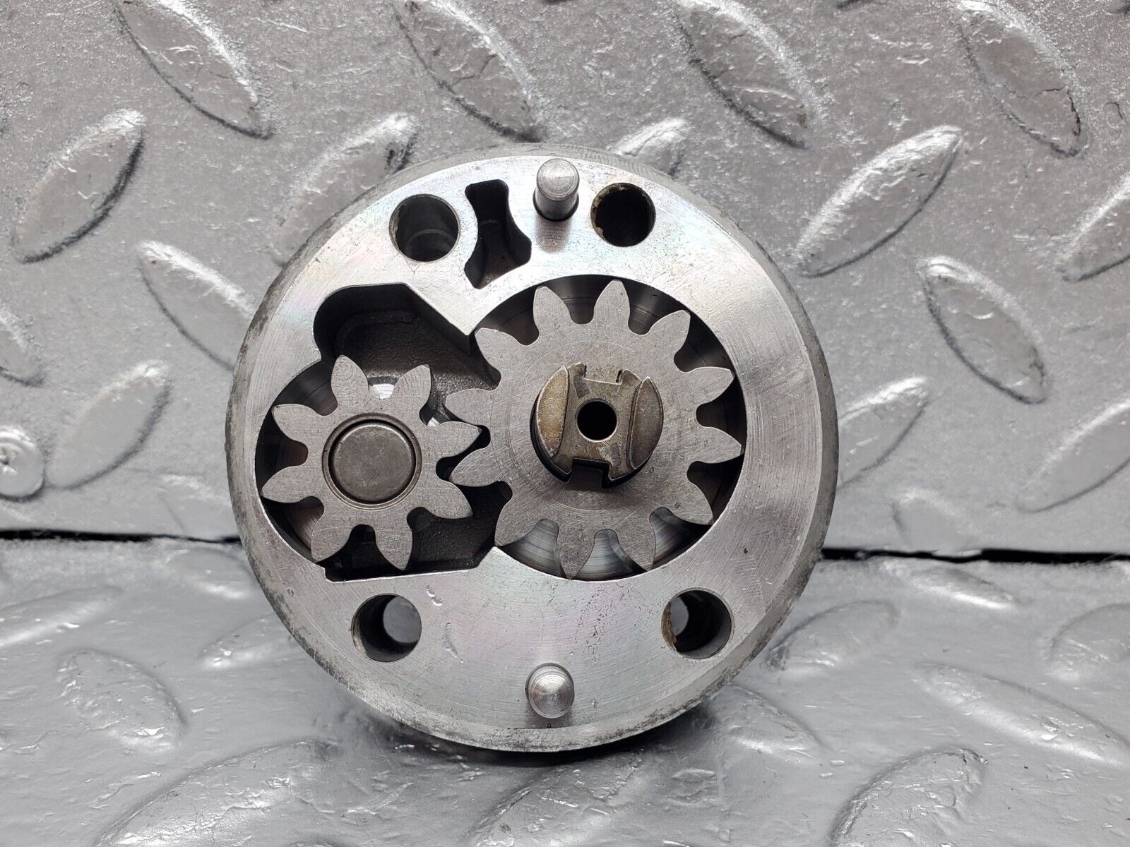 45492 Mercedes-Benz W124 260E Automatic Gearbox Secondary Pump 722.409 1232770320