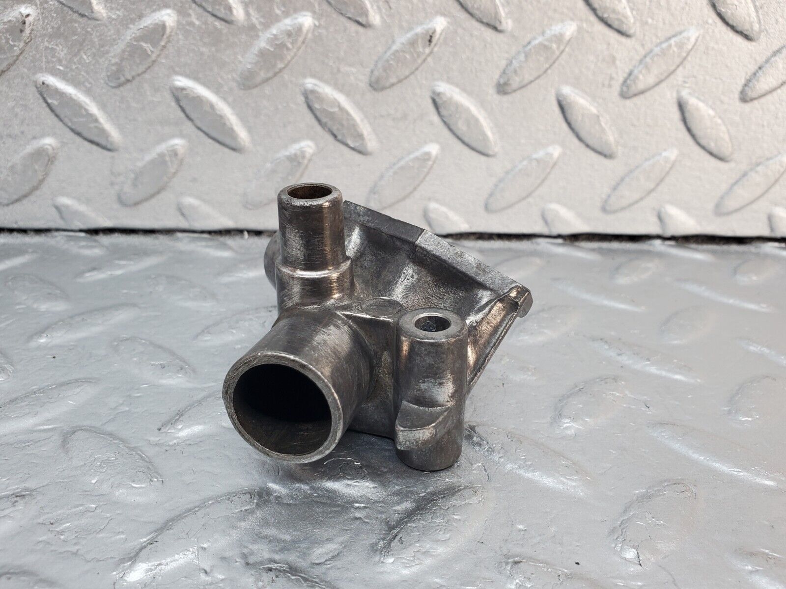 45943 Mercedes-Benz W126 420SE Auxiliary Air Valve 1170940312