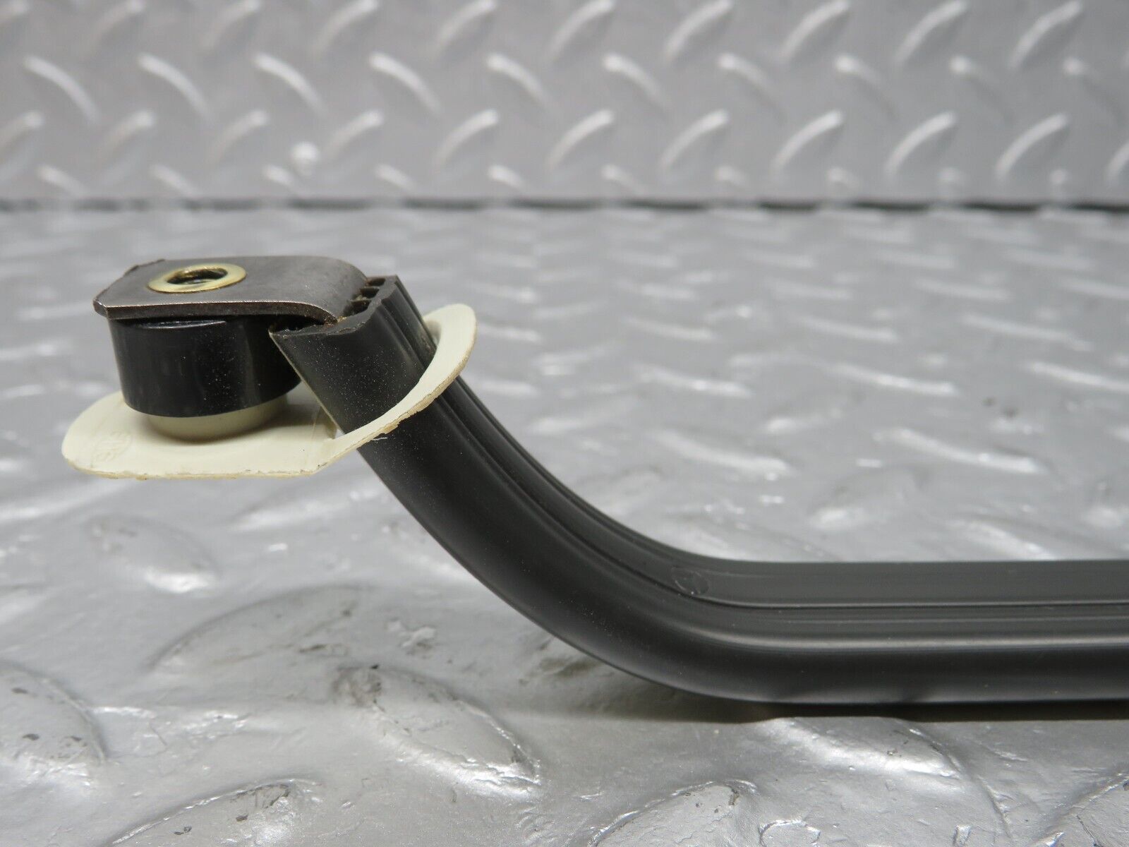 40194 Mercedes-Benz R107 Hardtop Roof Grab Handle Beige Pair