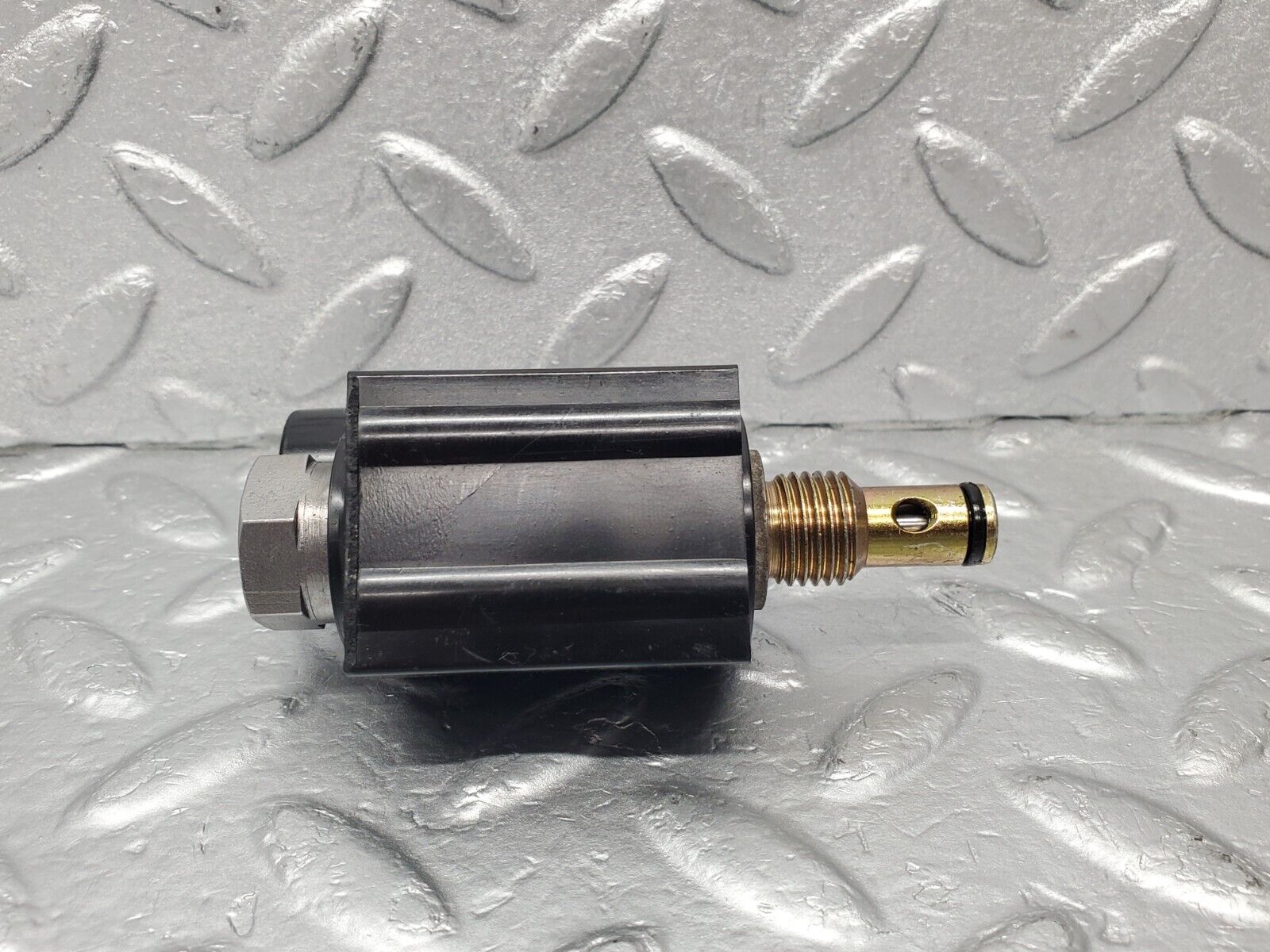 46081 Mercedes-Benz W126 420SE Automatic Gearbox Solenoid Valve 0003041890