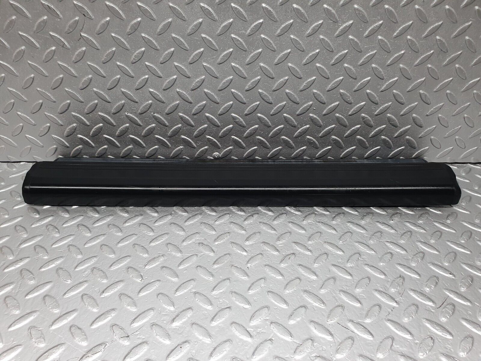 41776 Mercedes-Benz W202 C200 Front Left Door Sill Trim 2026800735