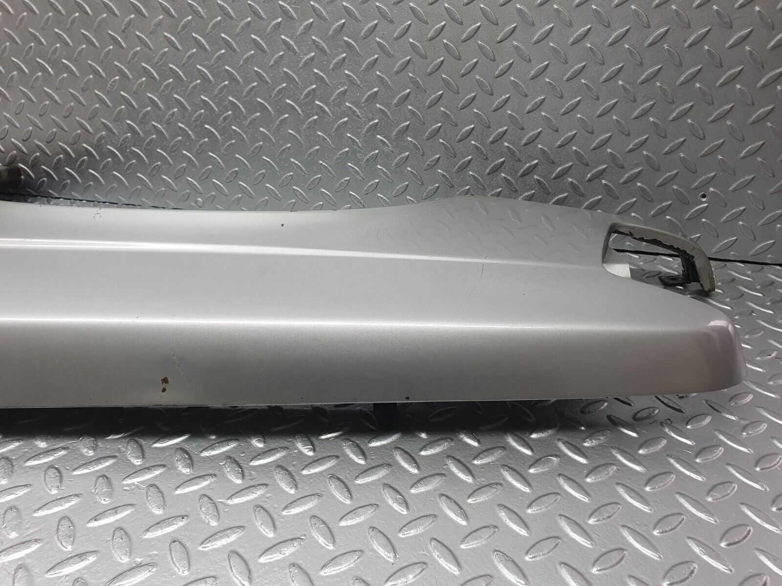 42876 Mercedes-Benz W201 190 2.0L Front Left Wing Fender