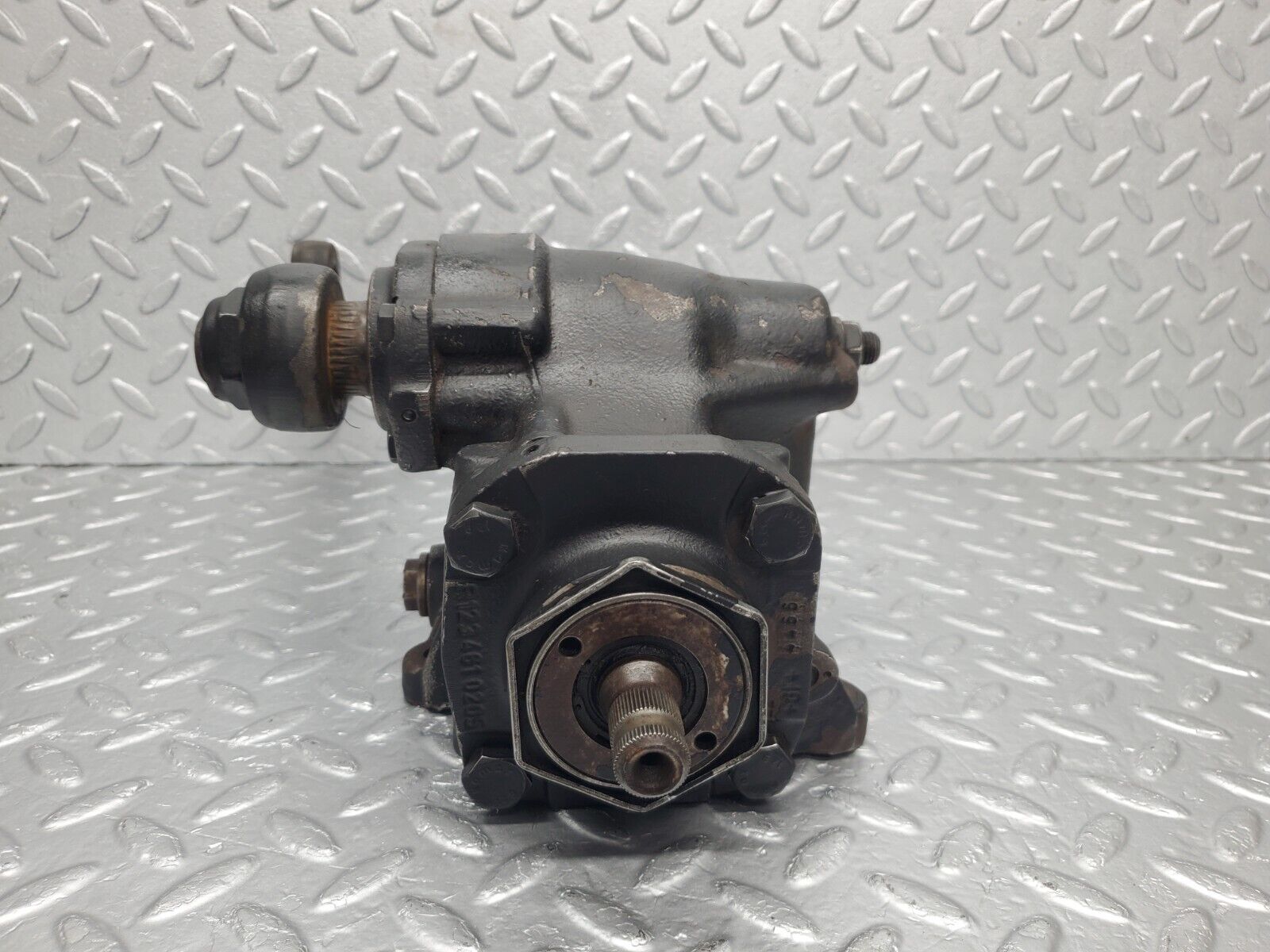 46094 Mercedes-Benz W126 420SE Steering Box Steering Rack 1264610501