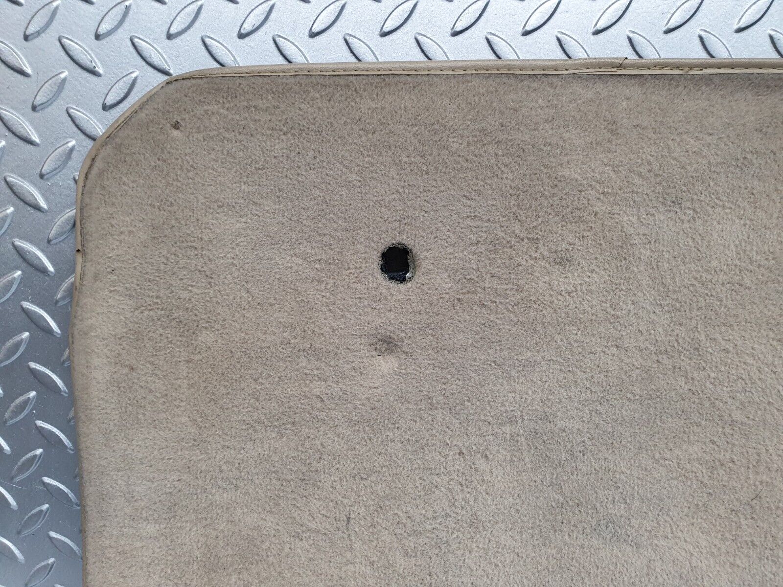 42260 Mercedes-Benz R129 320SL Coupe Trunk Boot Floor Carpet Beige