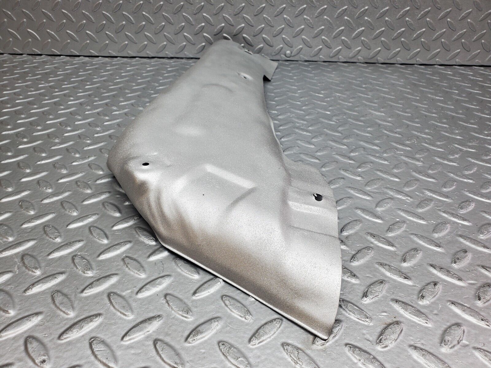 45907 Mercedes-Benz W126 420SE Exhaust Heat Shield