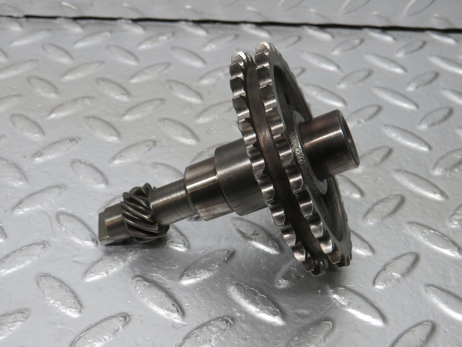 32970 Mercedes-Benz C107 R107 350 V8 Intermediate Gear 1161570214