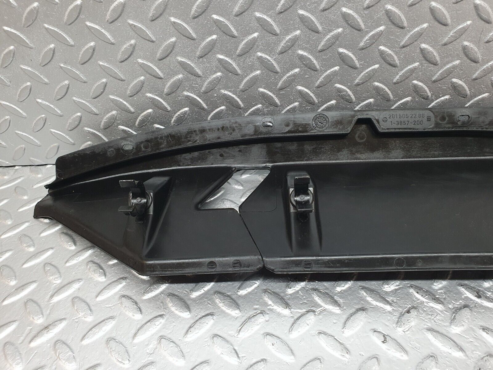 42726 Mercedes-Benz W201 190 2.0L Radiator Cover Panel 2015052288