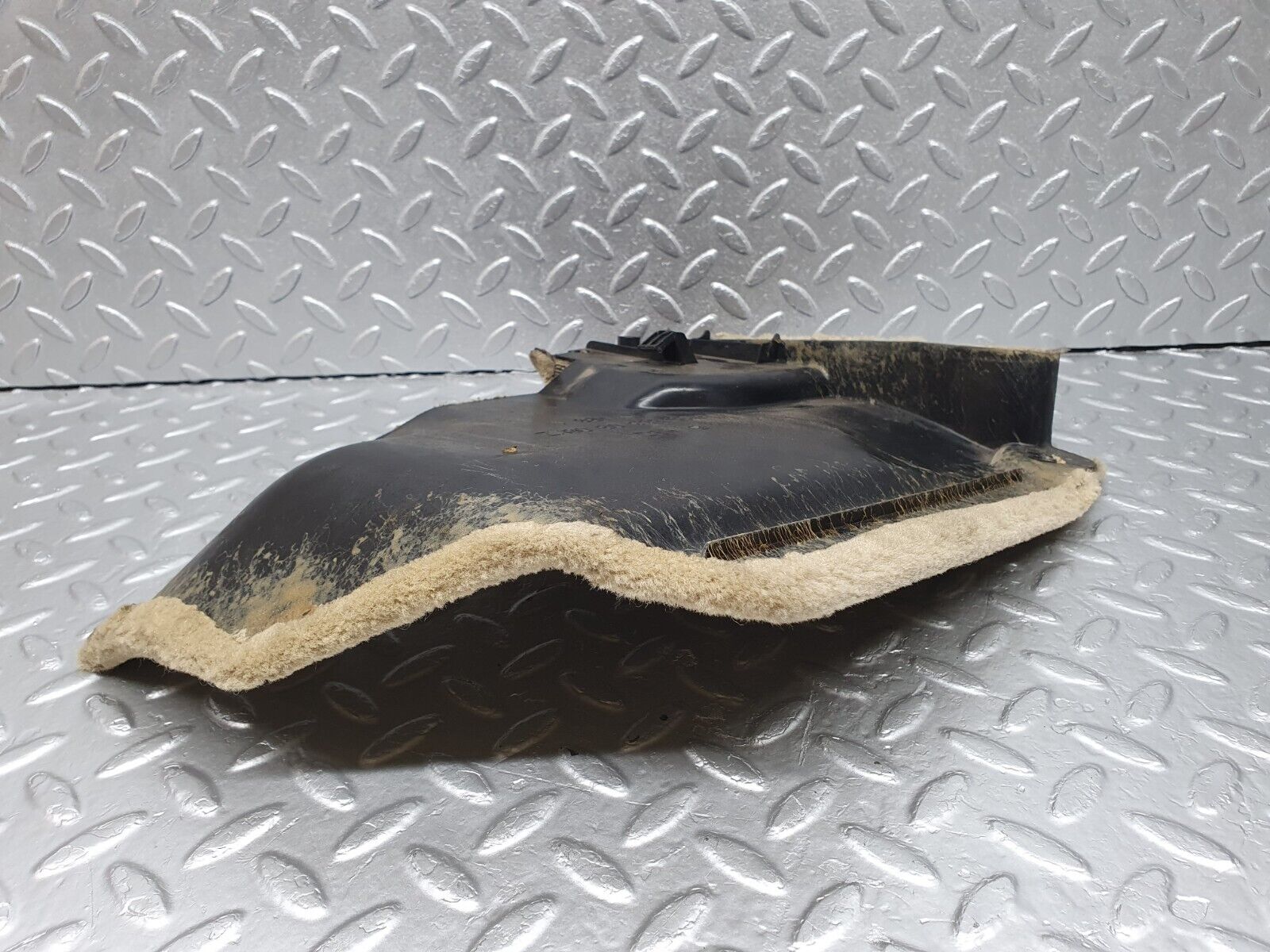 42265 Mercedes-Benz R129 320SL Coupe Kick Panel Left Side Beige 1296880306