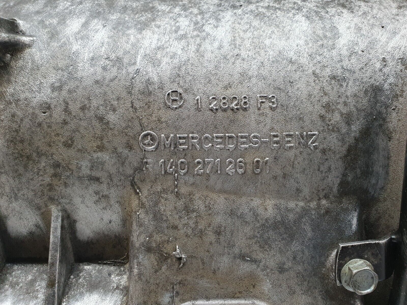 42133 Mercedes-Benz W202 C200 Automatic Gearbox 722.602 2102707200 2022703000 1402712601