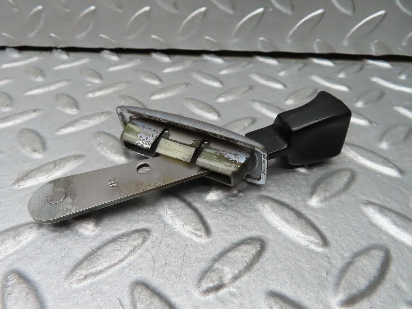 20562 Mercedes-Benz R107 450SL Right Seat Folding Lever