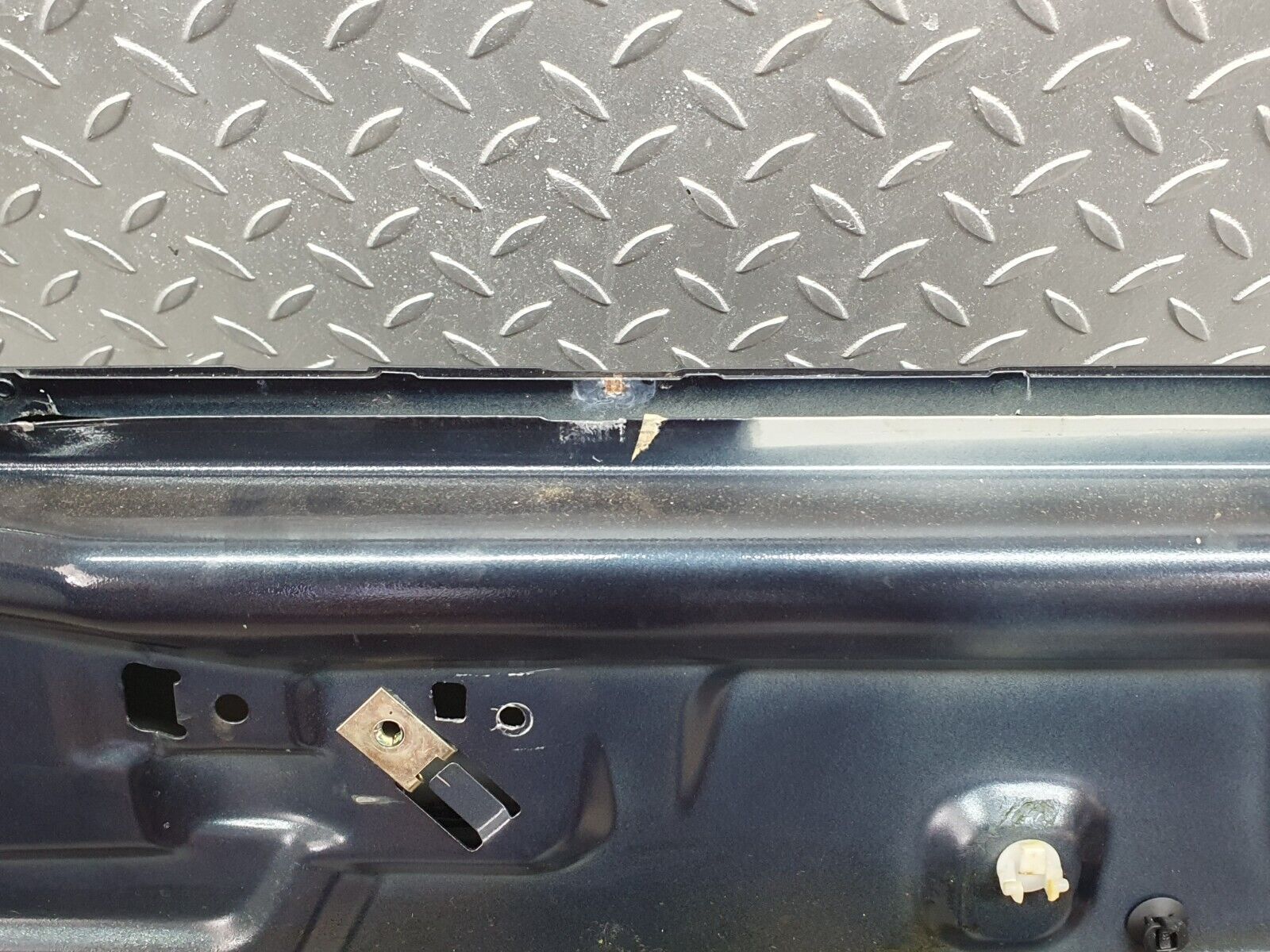 41834 Mercedes-Benz W202 C200 Rear Right Door