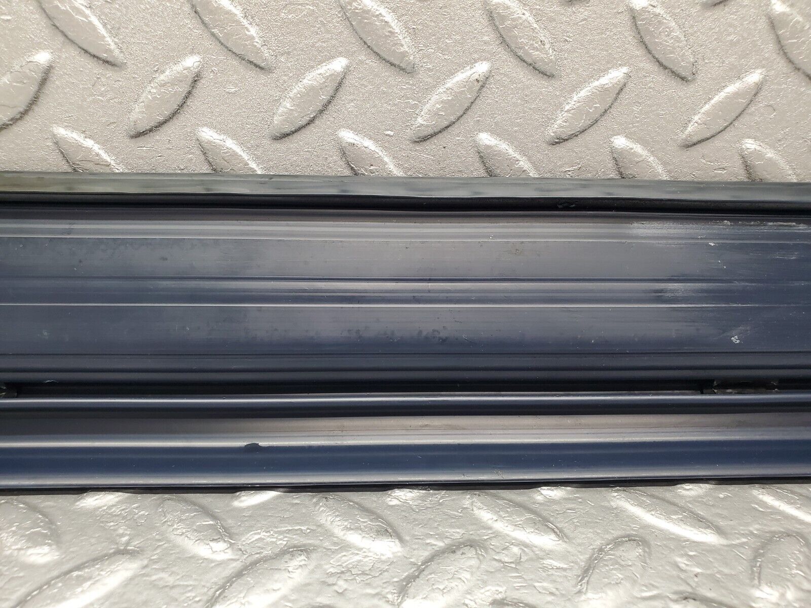 46006 Mercedes-Benz V123 240D LWB Front Door Sill Trim Blue