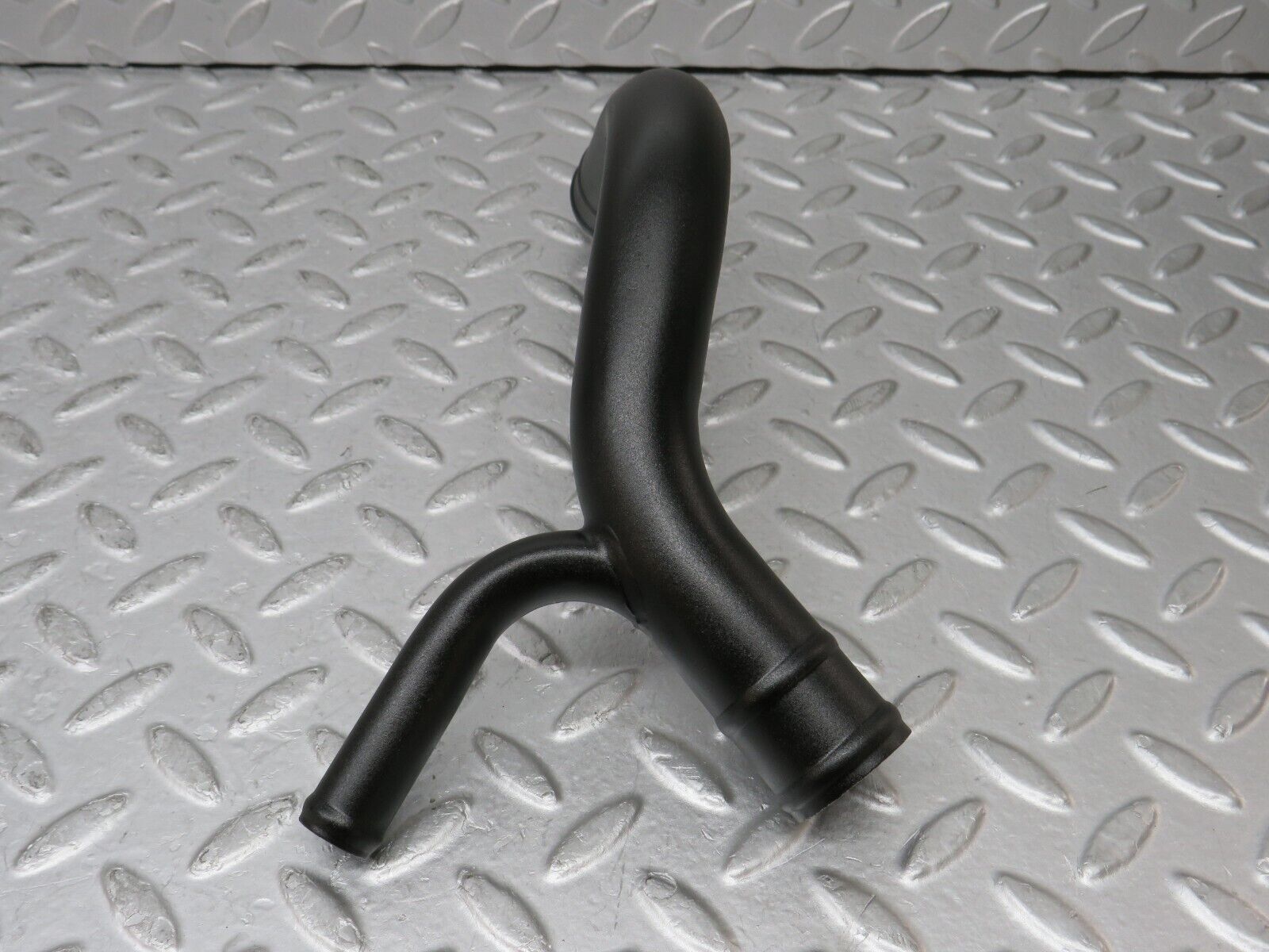 35478 Mercedes-Benz R107 280SL Cooling Hose Pipe