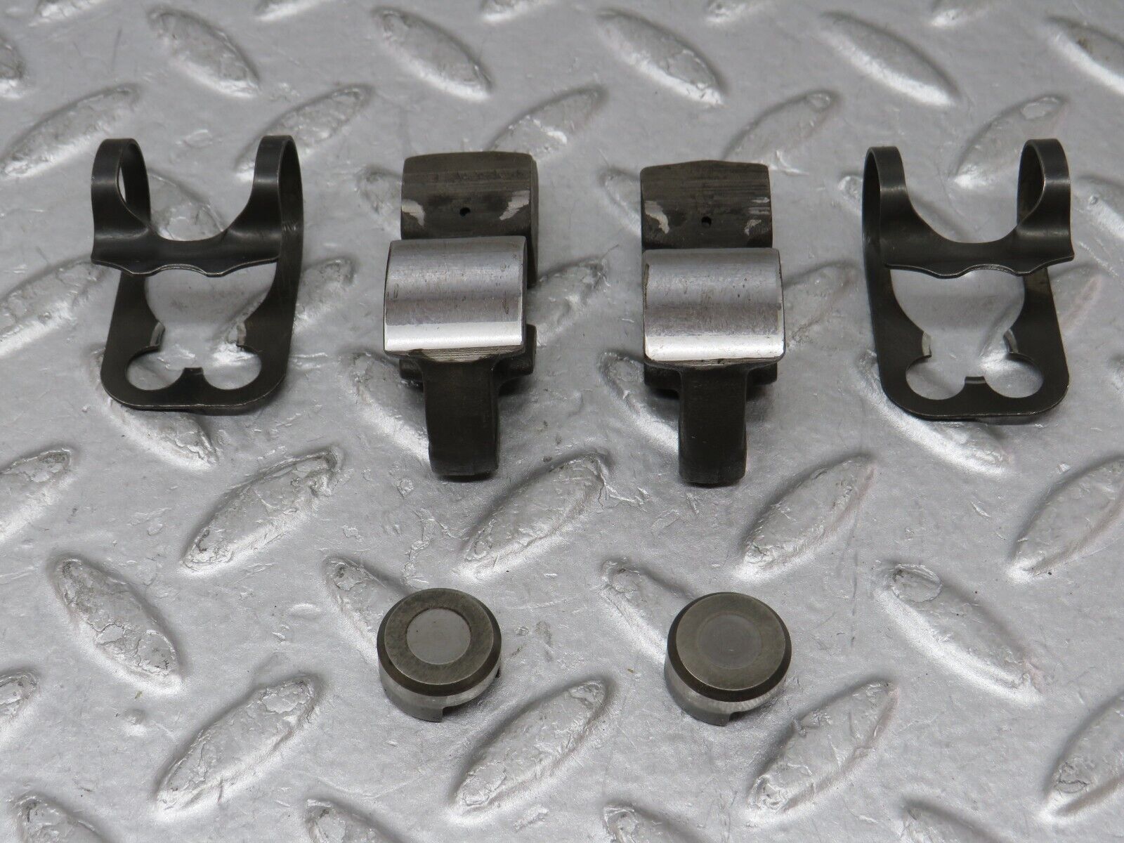 35643 Mercedes-Benz R107 280SL Valve Rocker Arm With Spring And Tappet