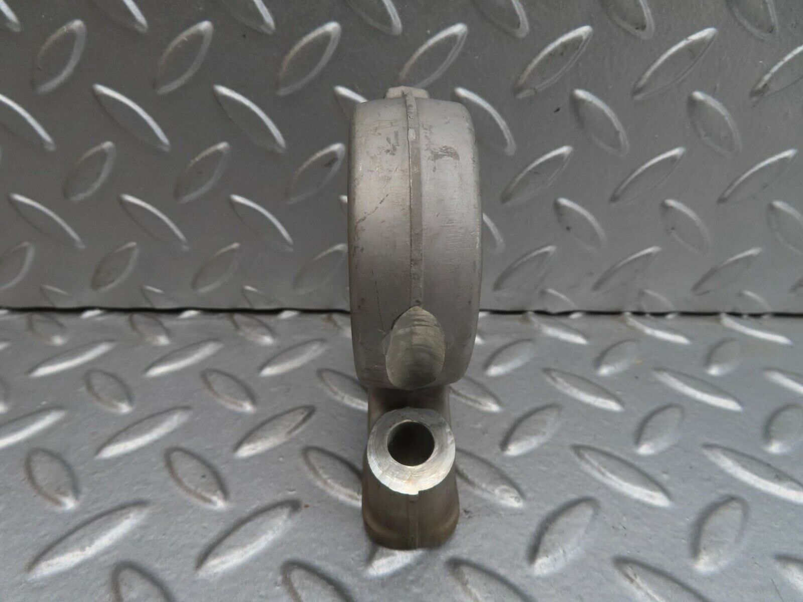 13733 Mercedes-Benz R107 450SL Camshaft Tower Bearing 1160512712