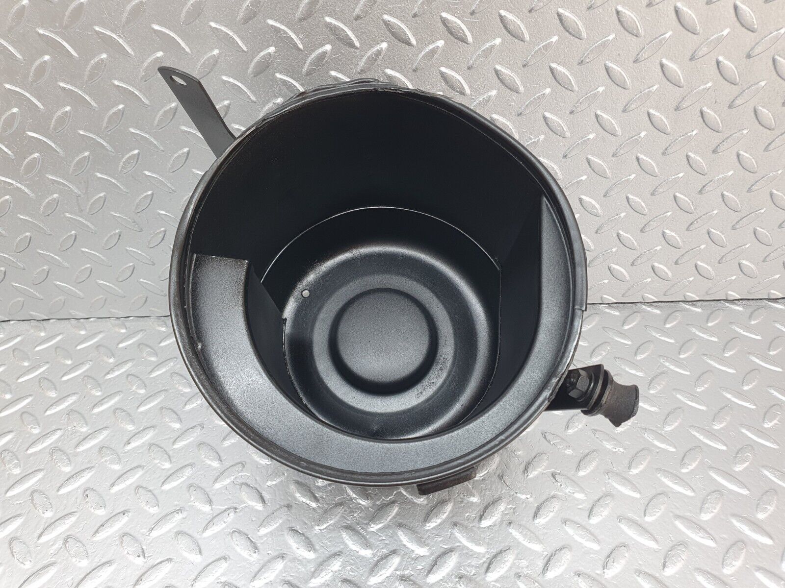 43197 Mercedes-Benz W108 280SE Air Filter Box Housing 4512085466 0070942002