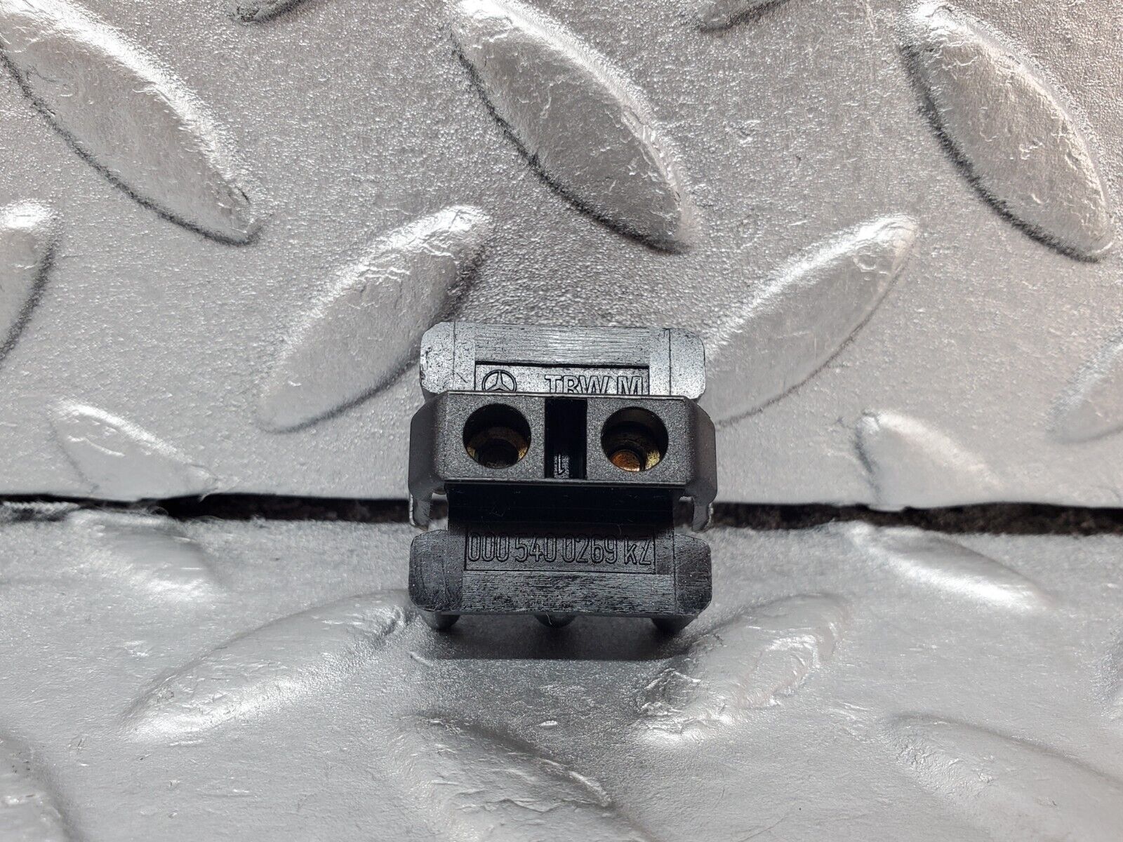 45234 Mercedes-Benz R129 300SL Coupe Wiring Cable Juction Box 0005400269