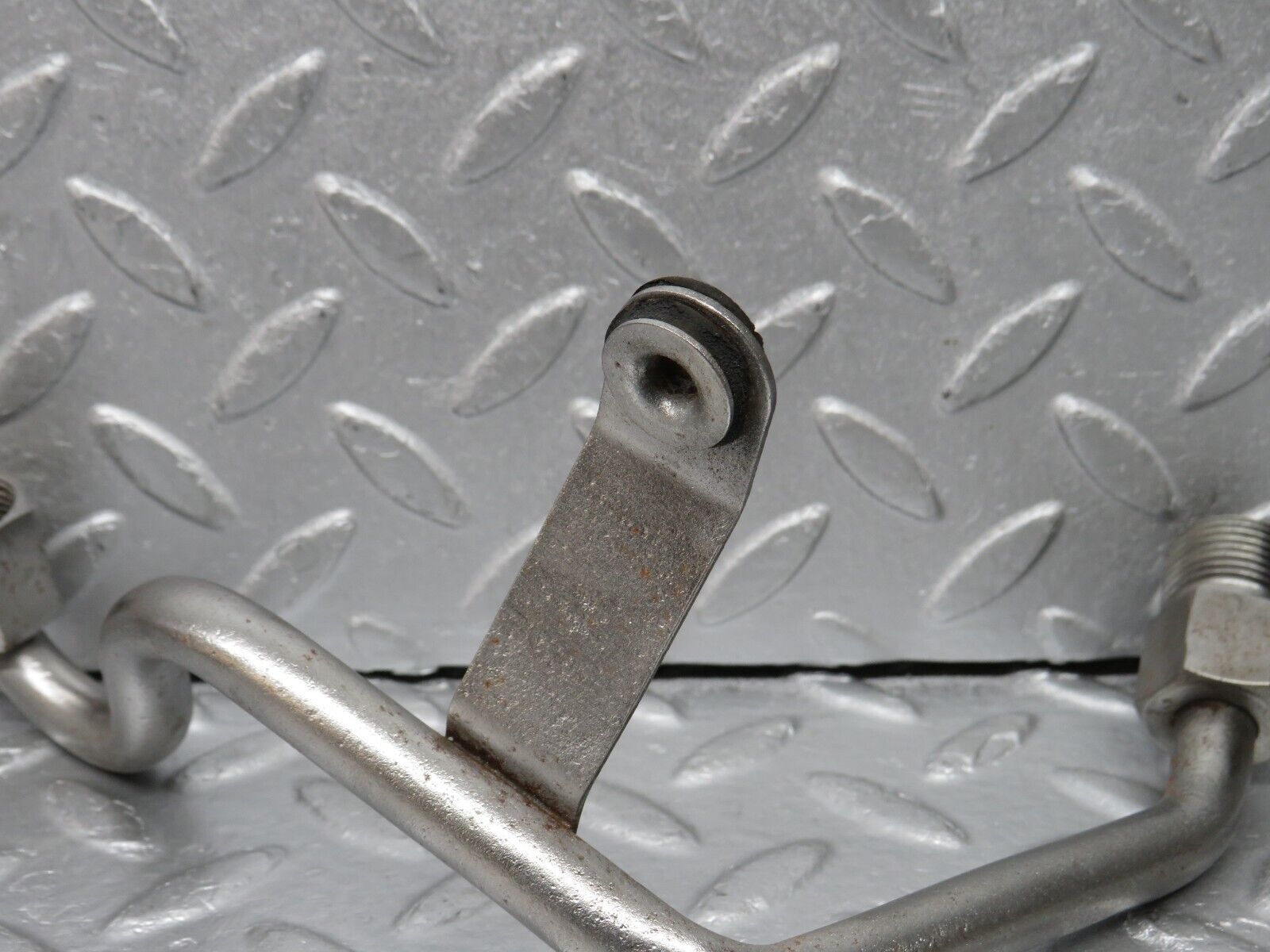 39286 Mercedes-Benz R107 500SL Air Conditioning Hose Pipe