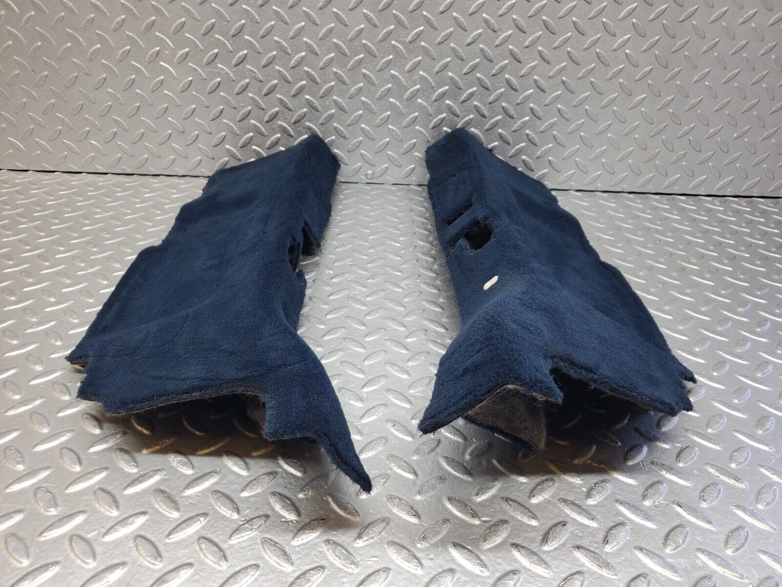 45171 Mercedes-Benz R129 300SL Coupe Rear Floor Cross Member Mat Carpet Blue