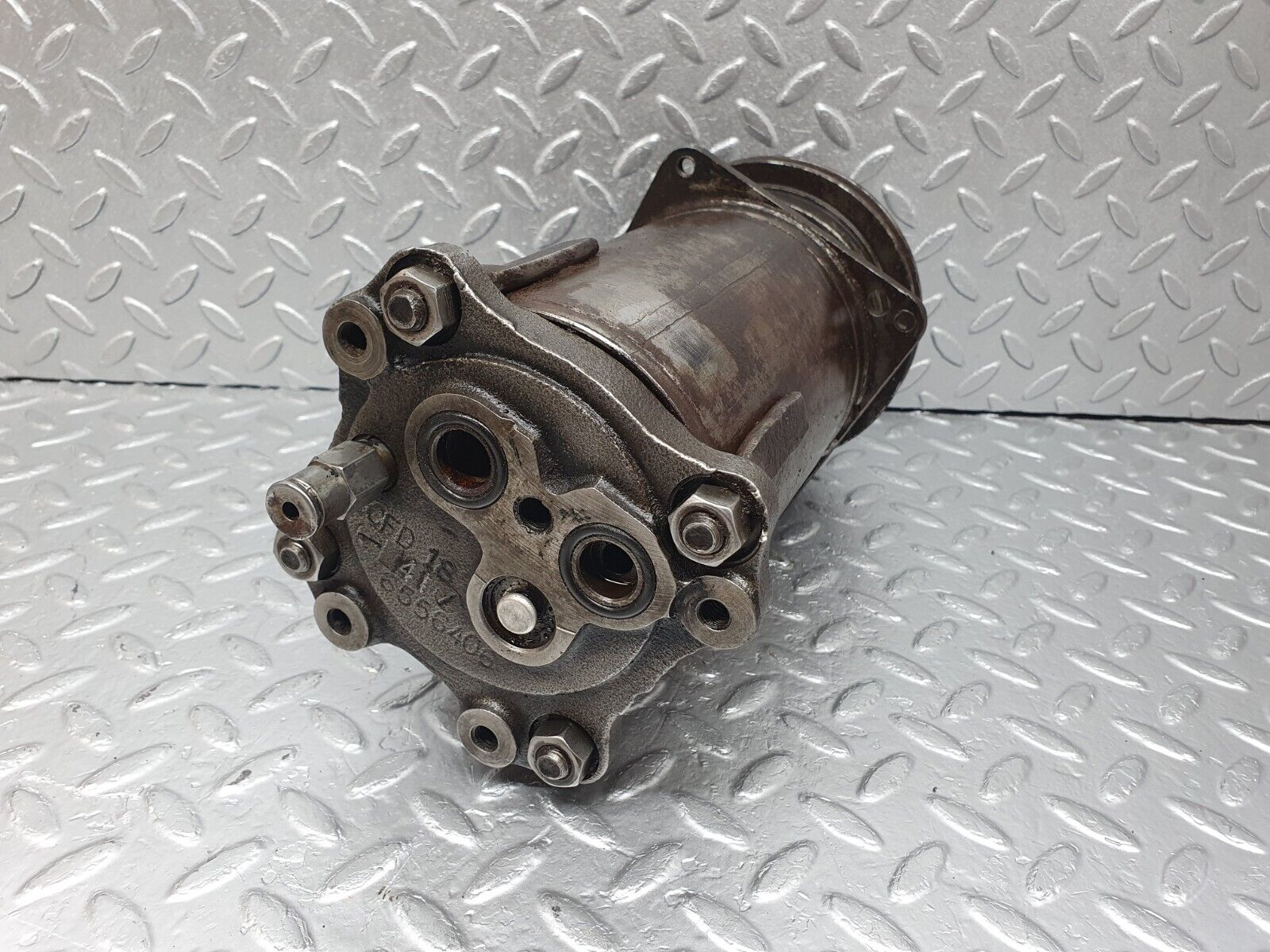 43755 Mercedes-Benz C126 380SEC Coupe Air Conditioning Compressor CFD 6556406