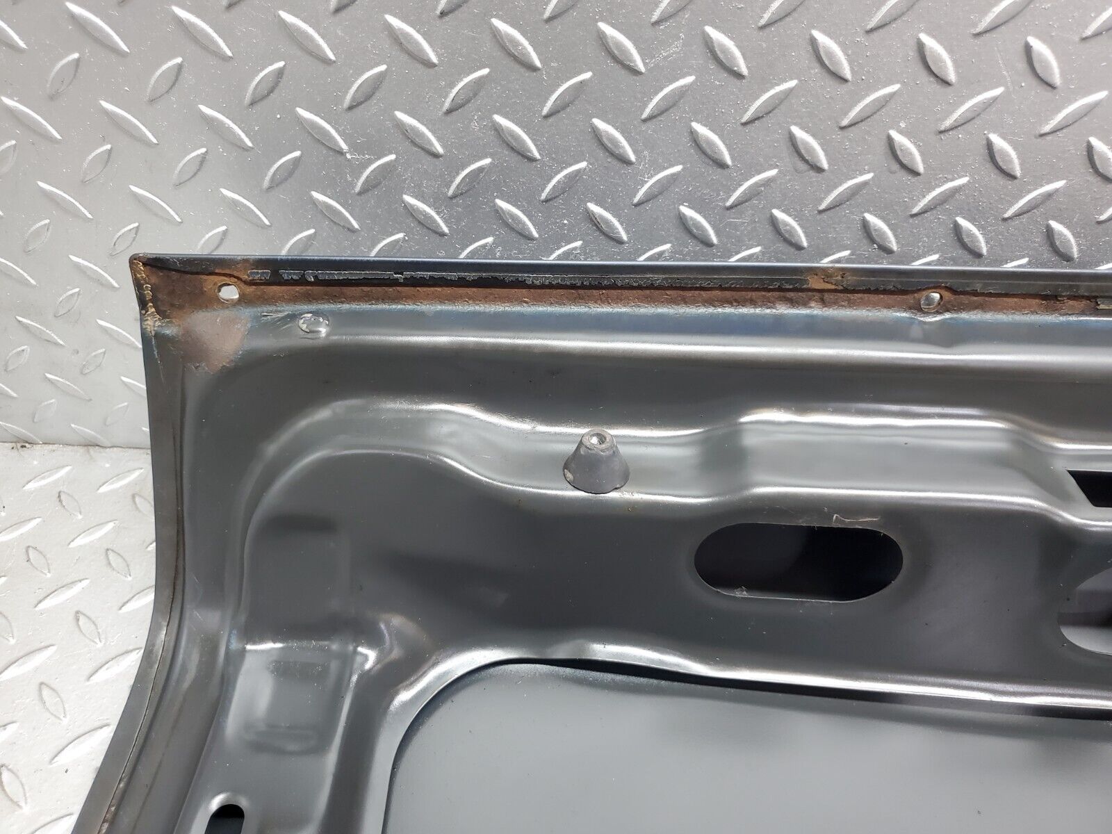 44443 Mercedes-Benz W123 280E Boot Lid Trunk Door