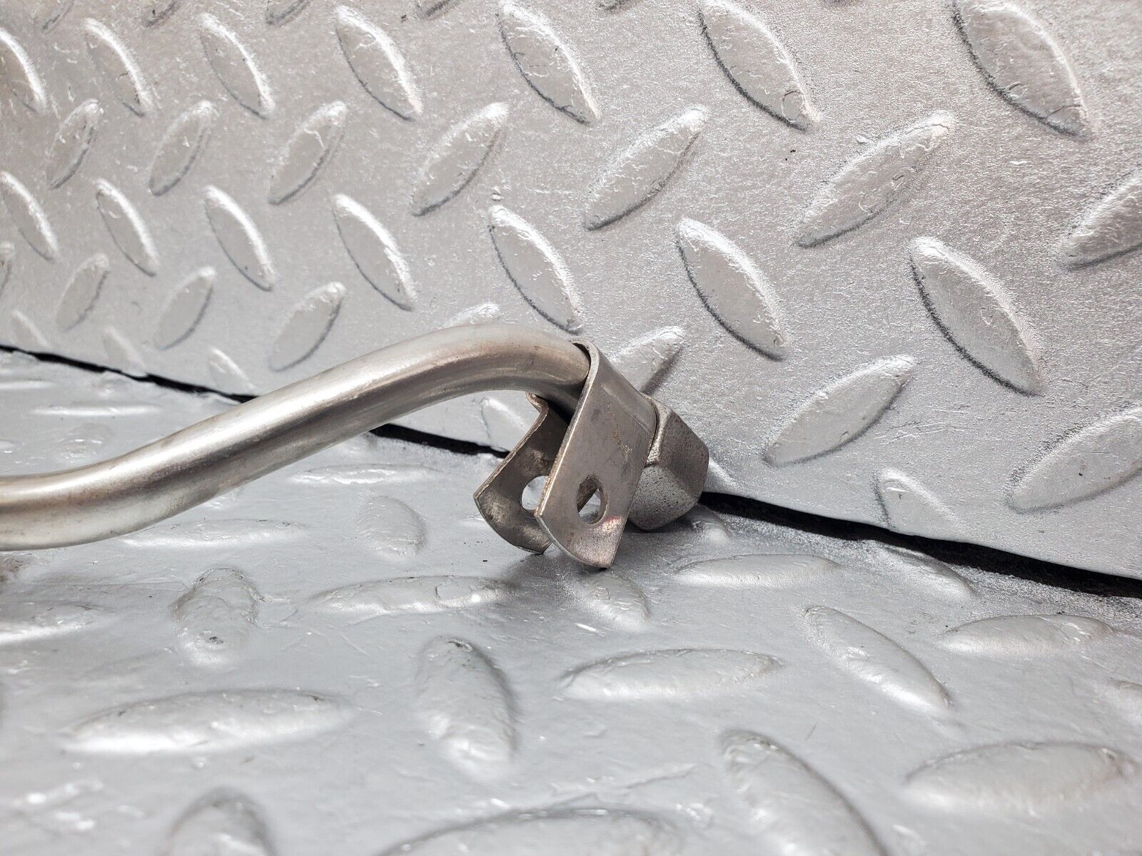 44535 Mercedes-Benz W123 280E EGR Valve Hose Pipe