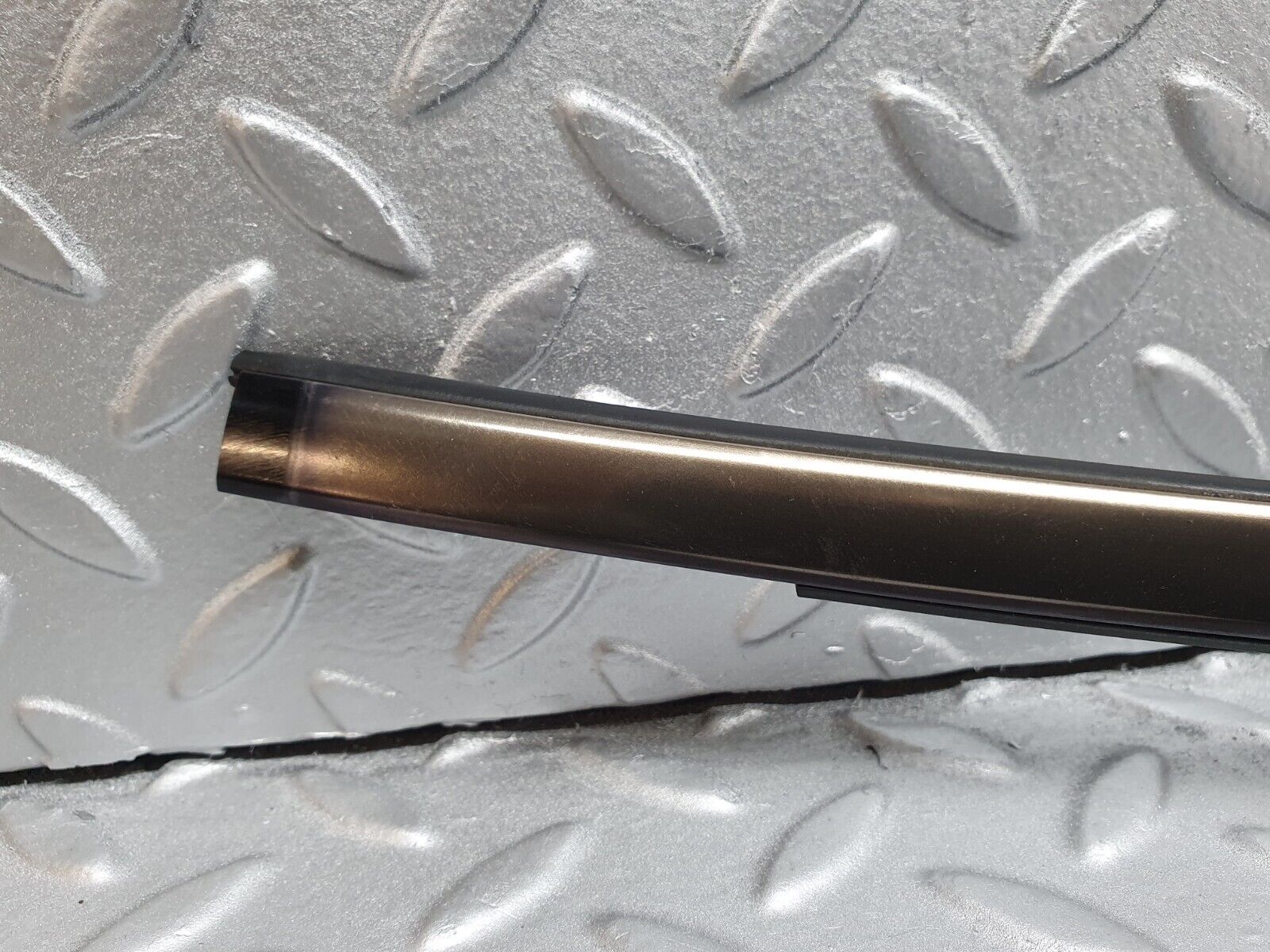 42109 Mercedes-Benz W202 C200 Rear Windscreen Lower Trim