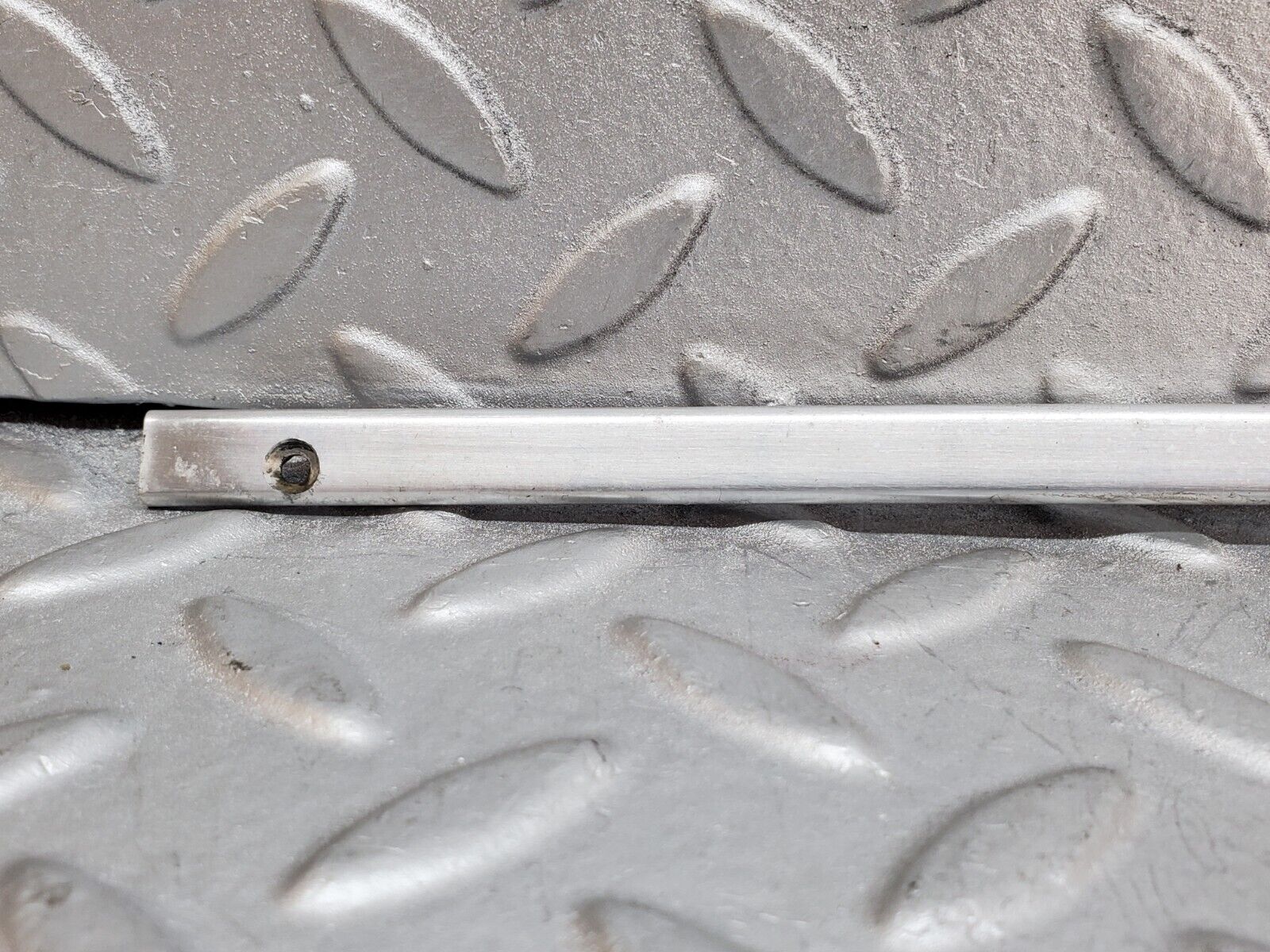 44849 Mercedes-Benz W124 220E Sunroof Chrome Trim