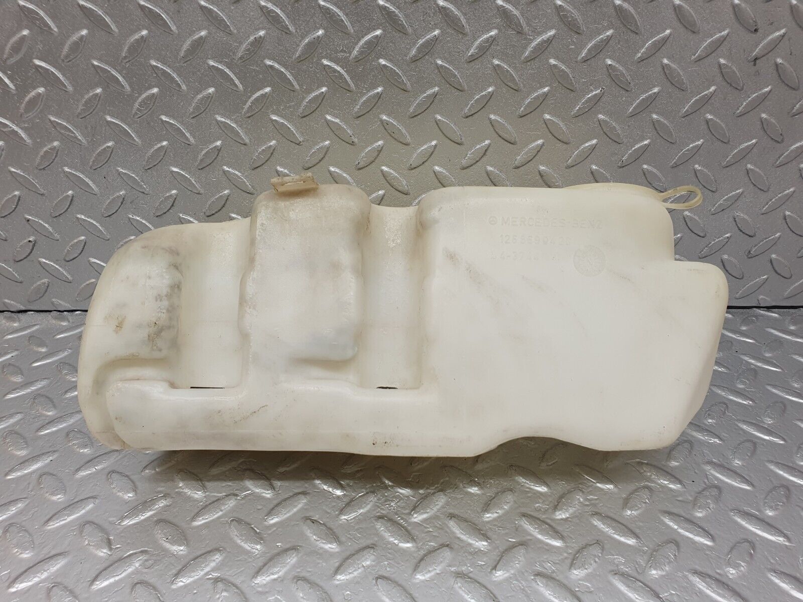 43594 Mercedes-Benz C126 380SEC Coupe Windscreen Washer Fluid Reservoir 1268690420 1238690072
