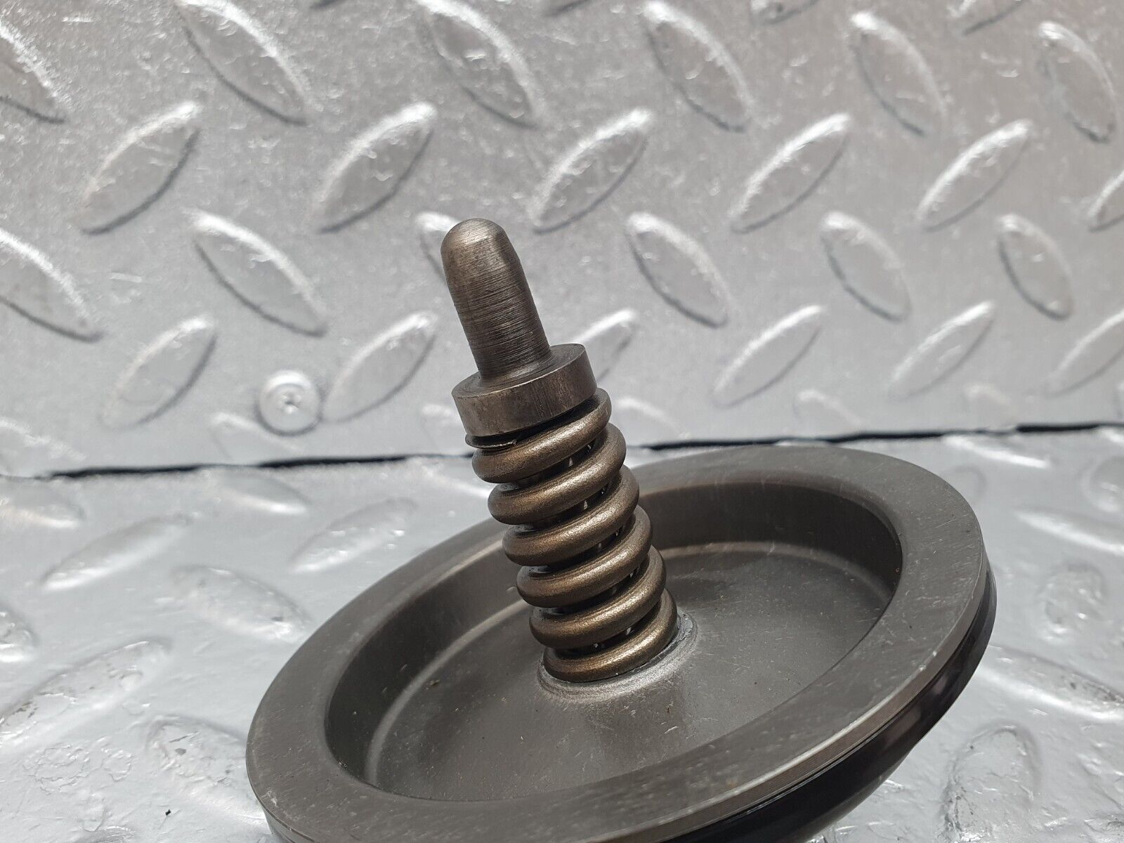 44233 Mercedes-Benz C107 350SLC Coupe Automatic Gearbox Piston Set 722.001 1152772338 1152774538