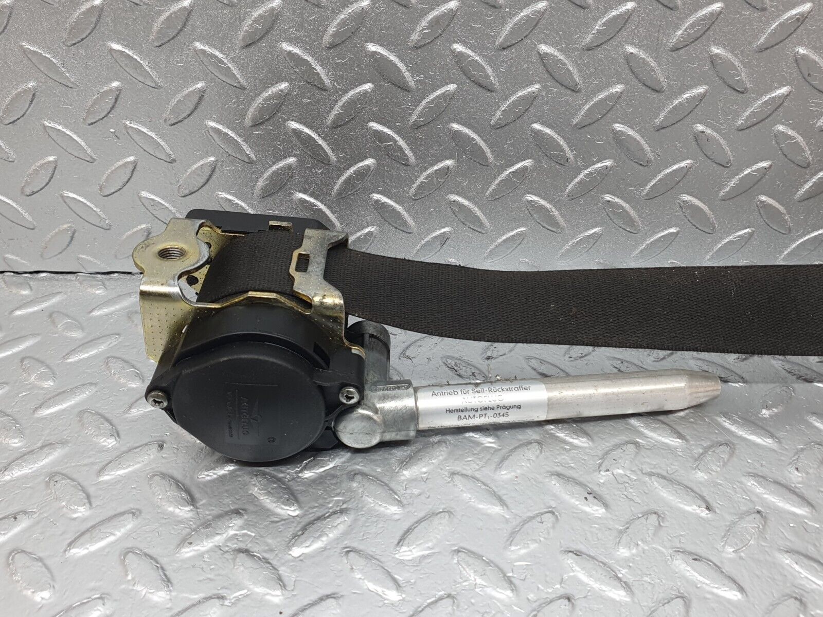 42803 Mercedes-Benz W201 190 2.0L Front Right Seat Belt With Buckle 2018606885 1248600269