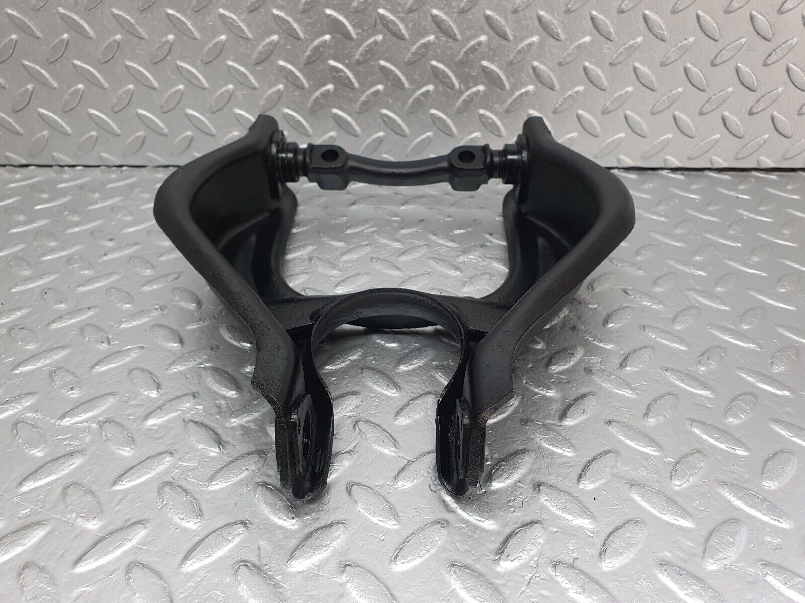 43200 Mercedes-Benz W108 280SE Front Right Upper Control Arm