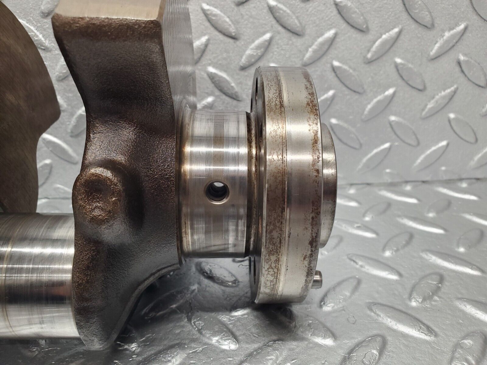 46318 Mercedes-Benz W126 420SE Crankshaft 1160312501