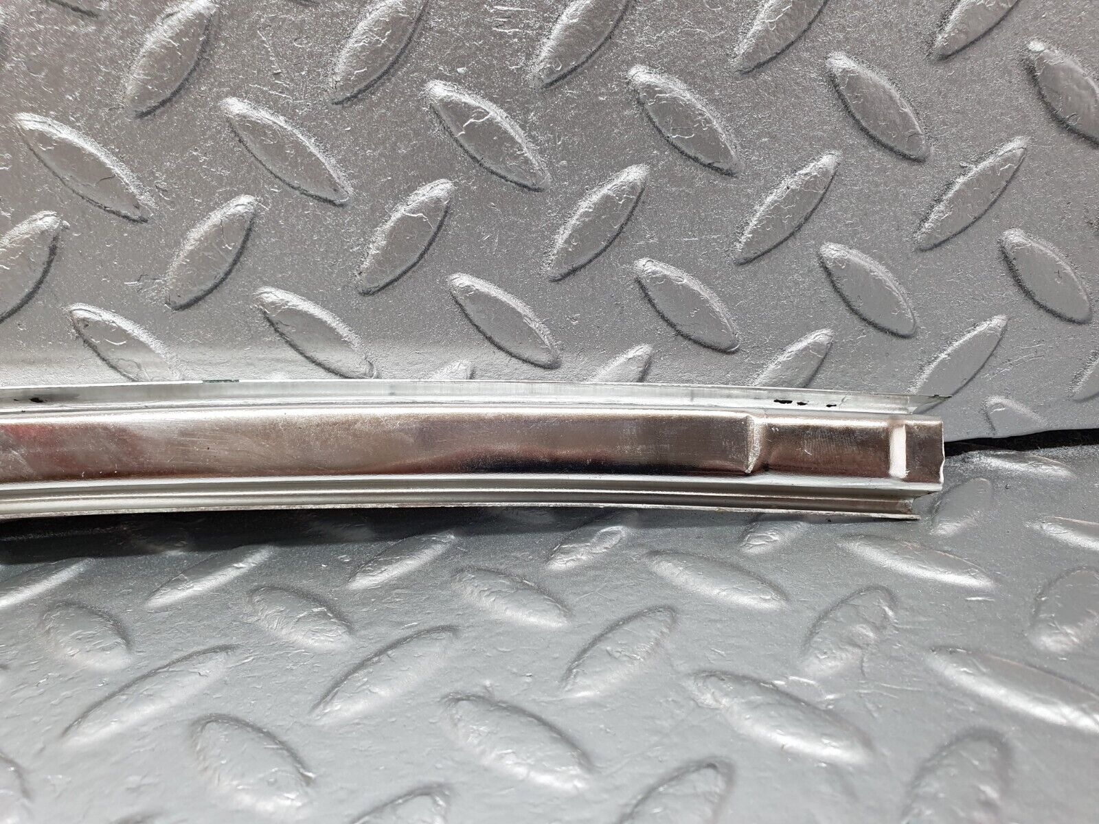 43215 Mercedes-Benz W108 280SE Rear Right Door Window Chrome Channel