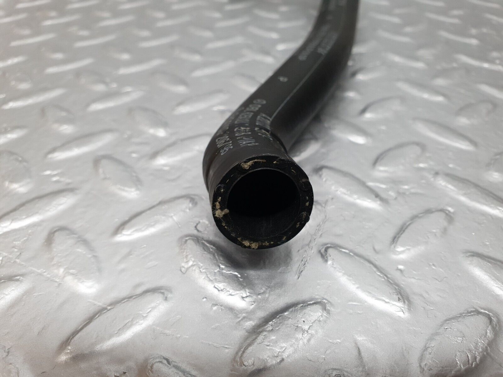 42067 Mercedes-Benz W202 C200 Heater Hose Pipe 2028325994 2028325894 2028325794