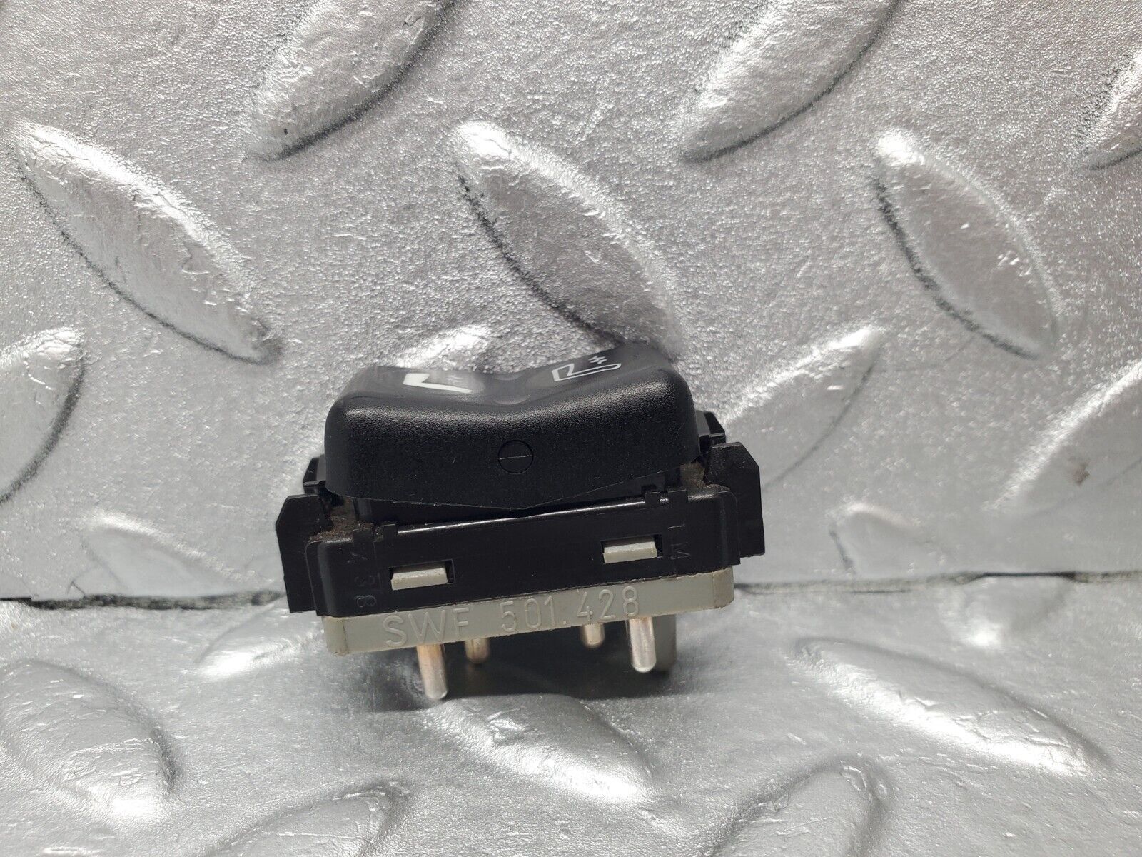 46928 Mercedes-Benz R129 320SL Coupe Heated Seat Switch 1298207610