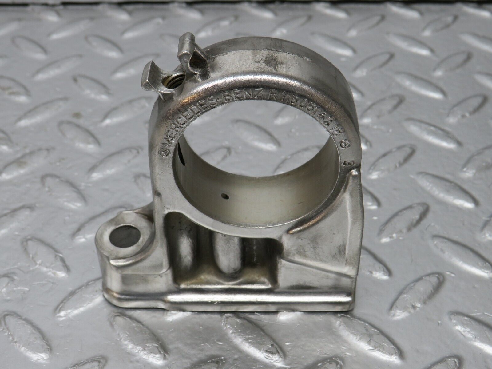 26539 Mercedes-Benz C107 R107 Camshaft Tower Bearing 1160514218